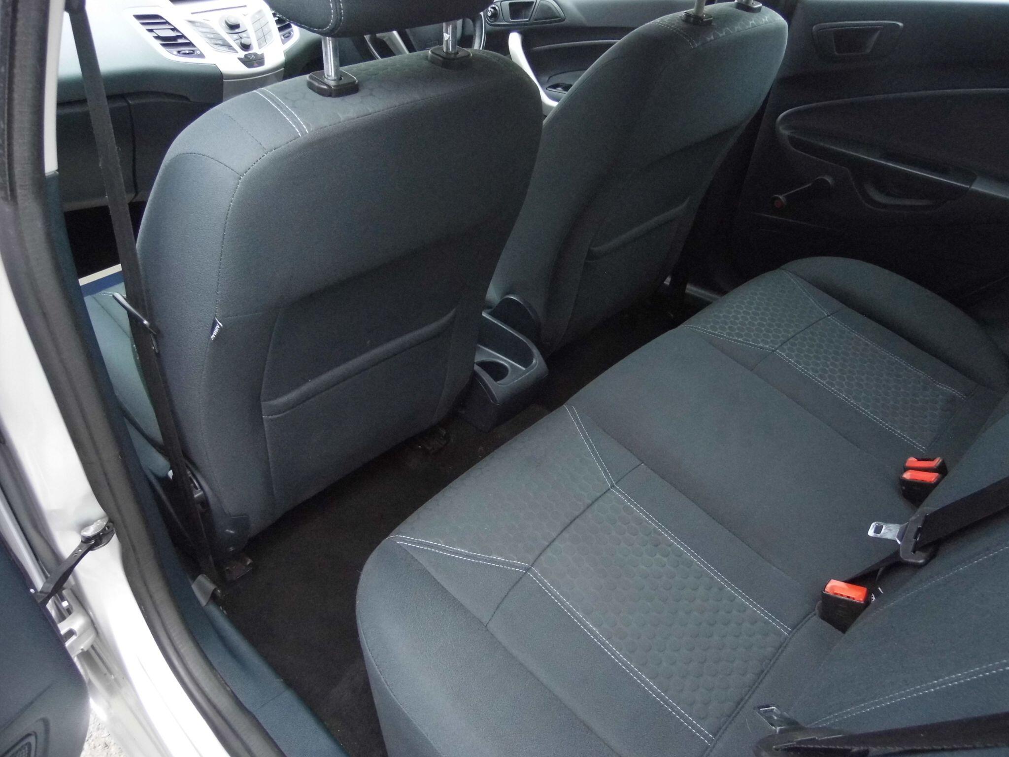 Ford Fiesta view 18