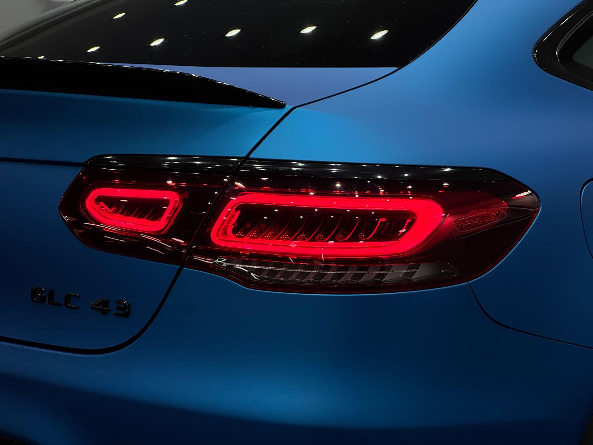 Mercedes-Benz GLC view 23