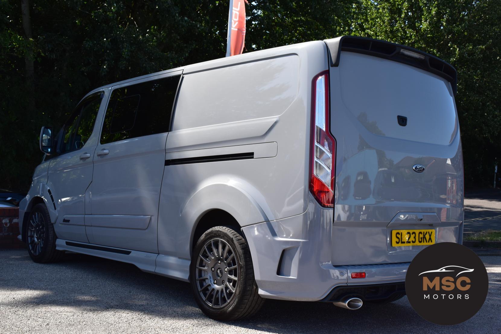 Ford Transit Custom view 14