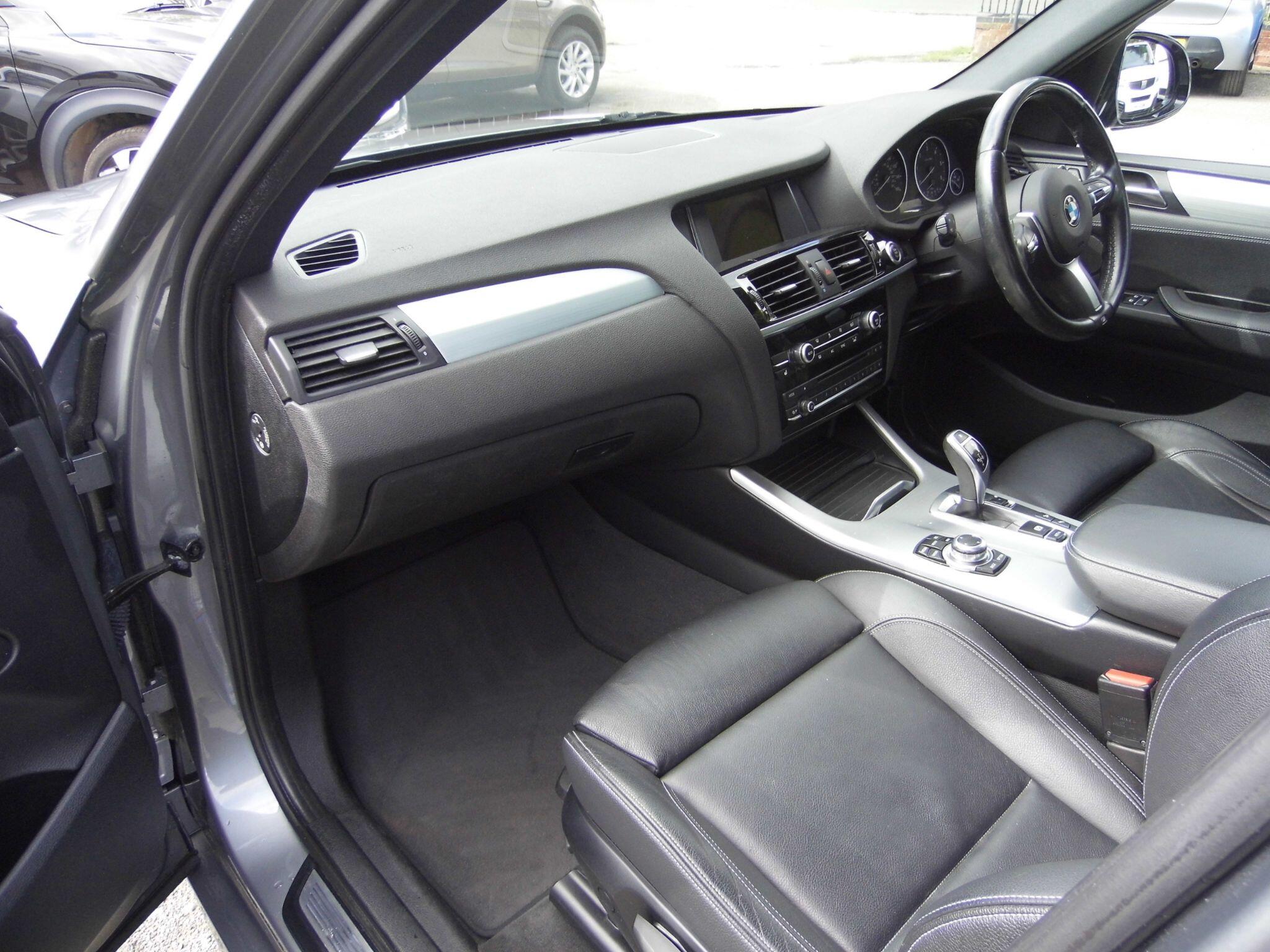 BMW X3 view 19