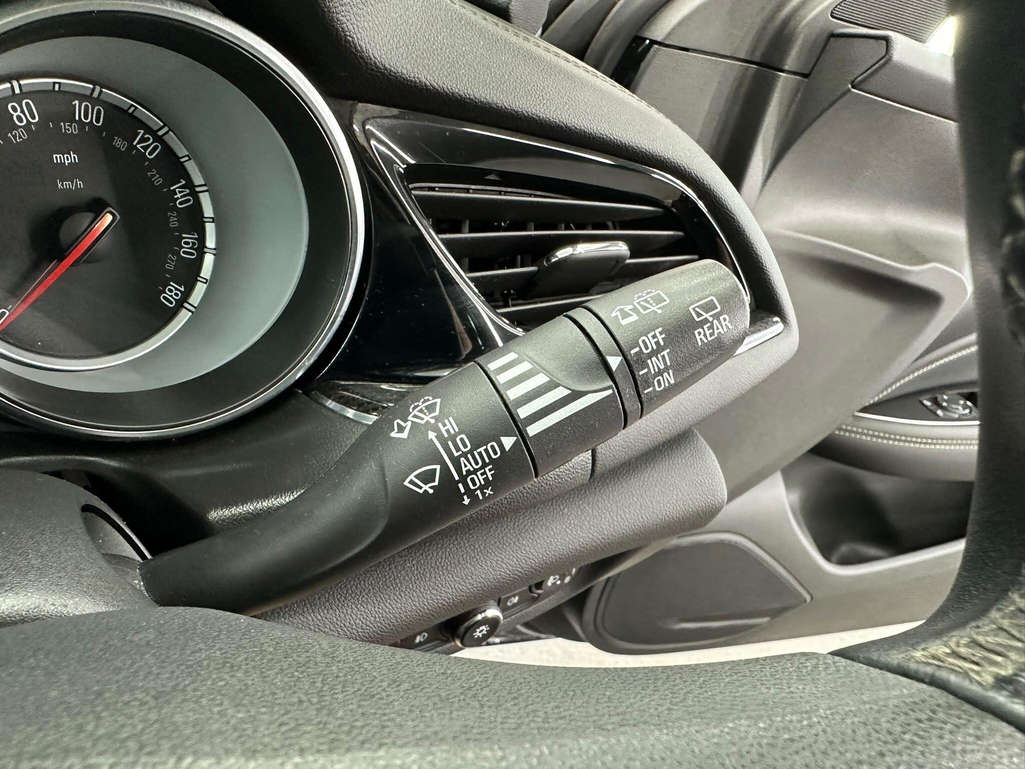 Vauxhall Insignia view 49