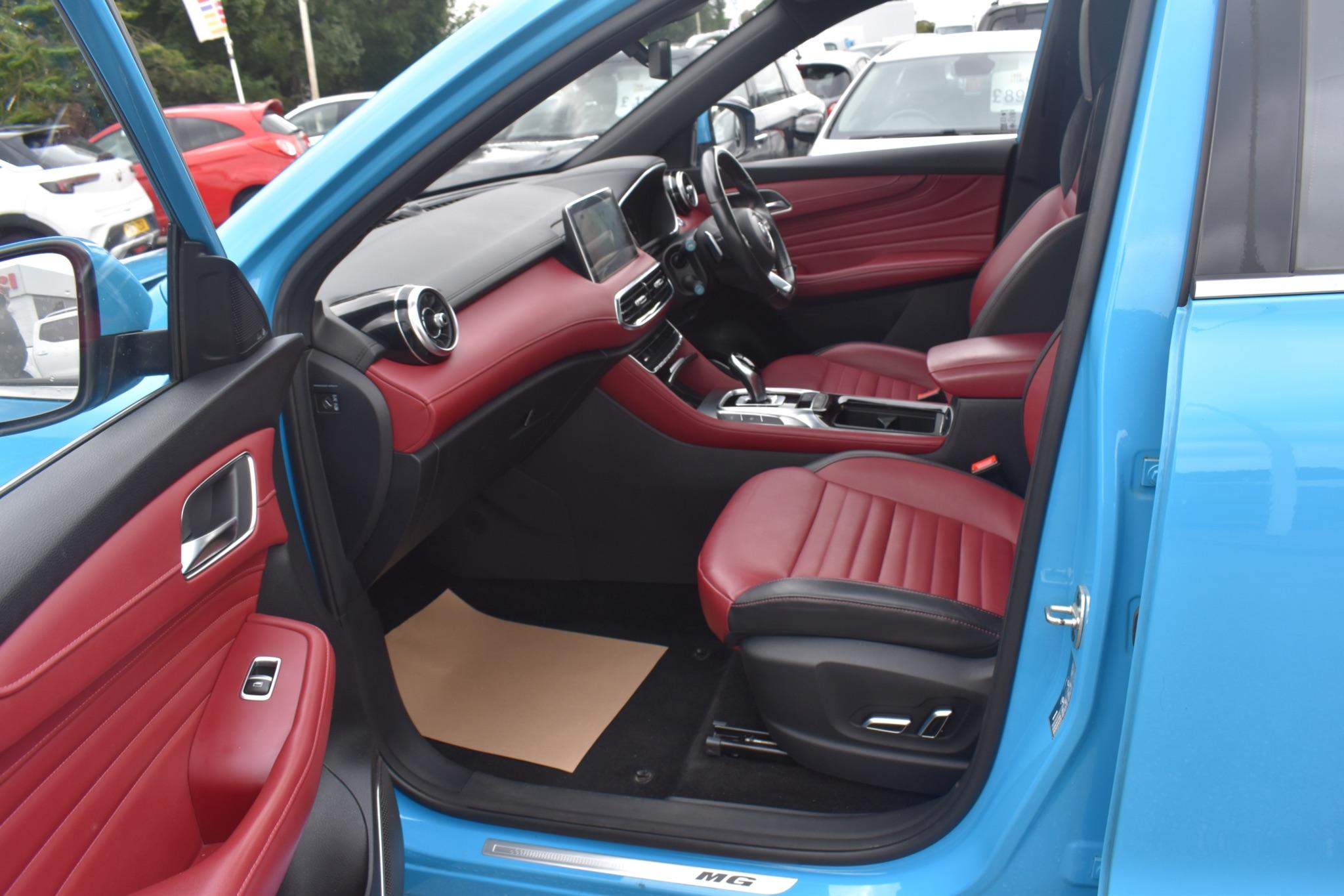 MG HS - 1.5 T-GDI Exclusive DCT Euro 6 (s/s) 5dr - Image 5