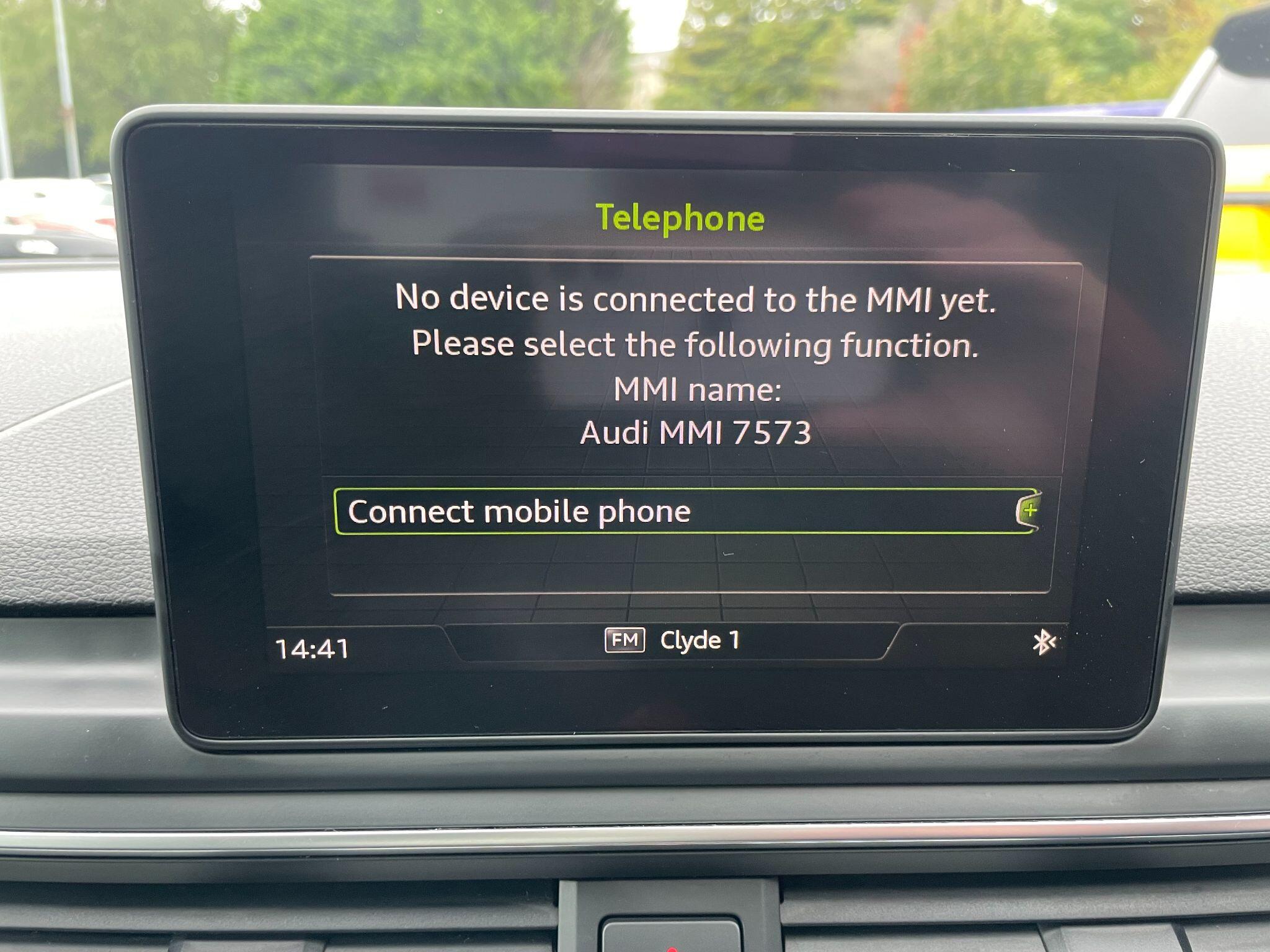Audi A4 view 23