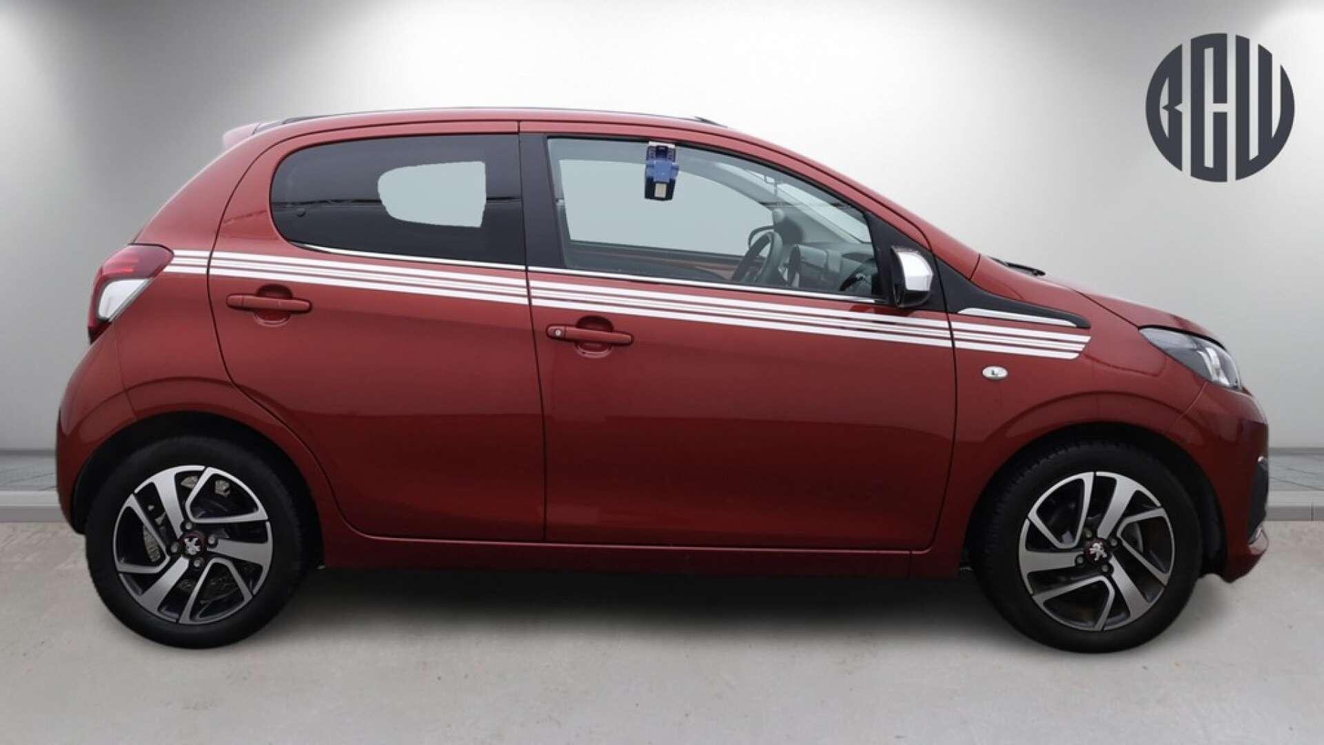 Peugeot 108 view 5