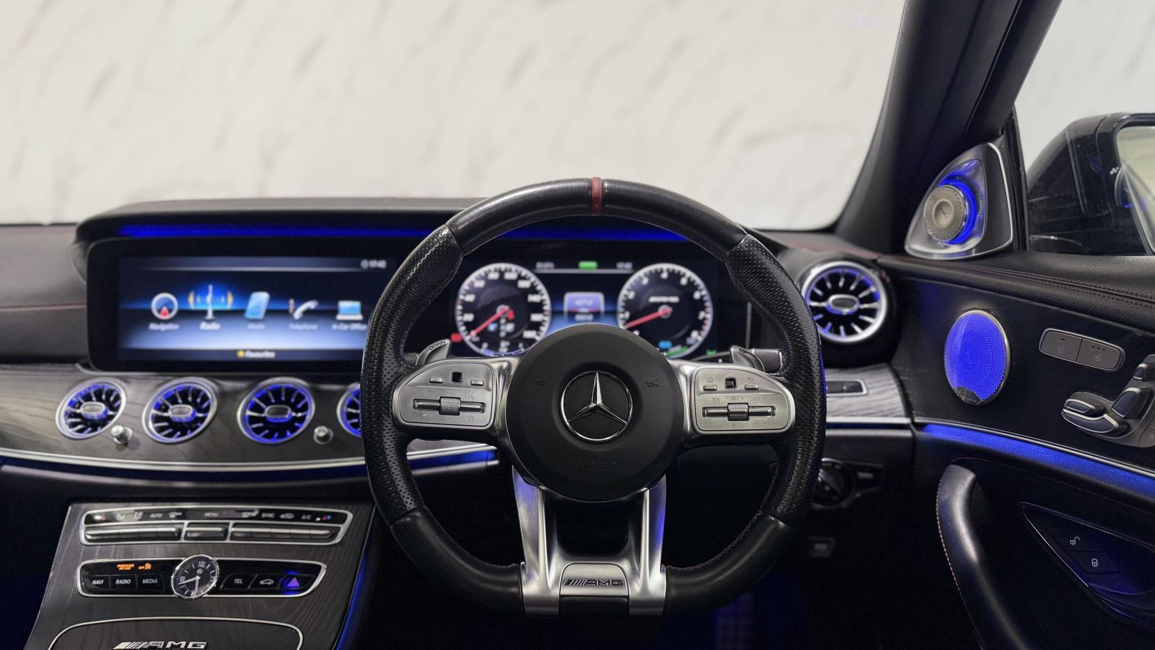Mercedes-Benz E Class view 20