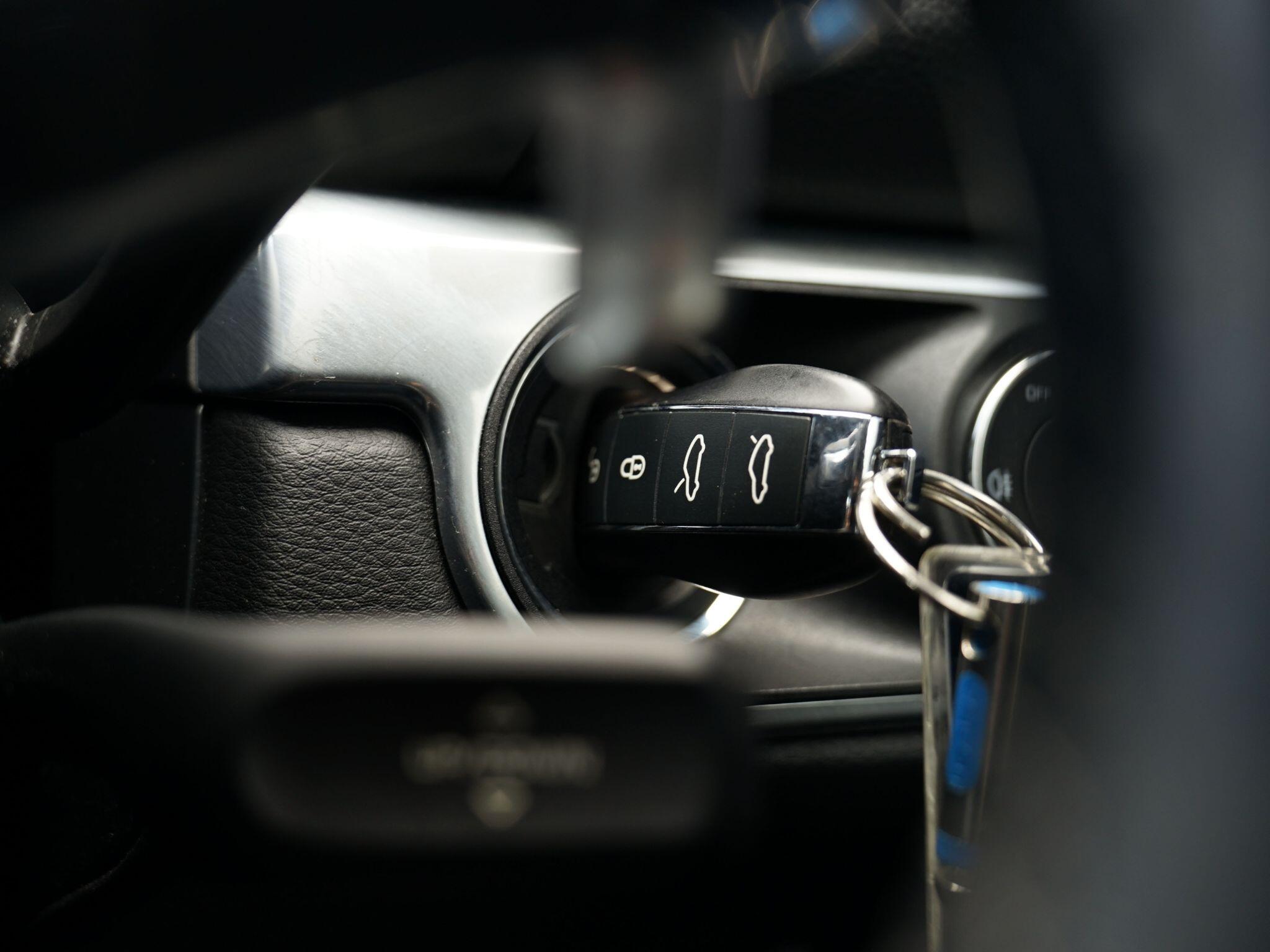 Porsche Cayman view 89