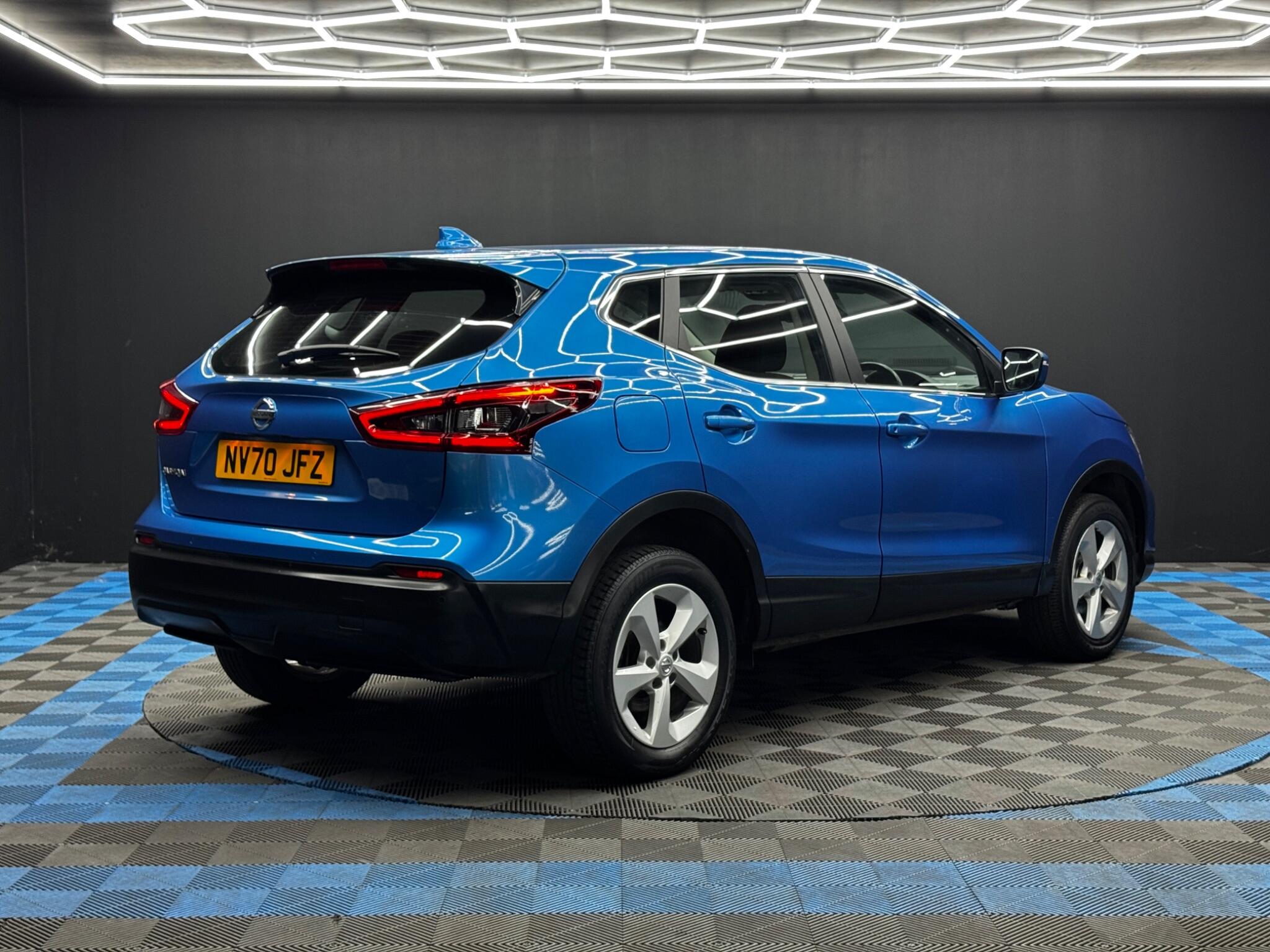 Nissan Qashqai view 5