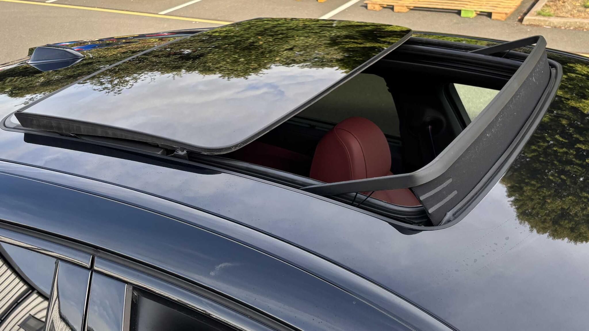 BMW X6 view 36