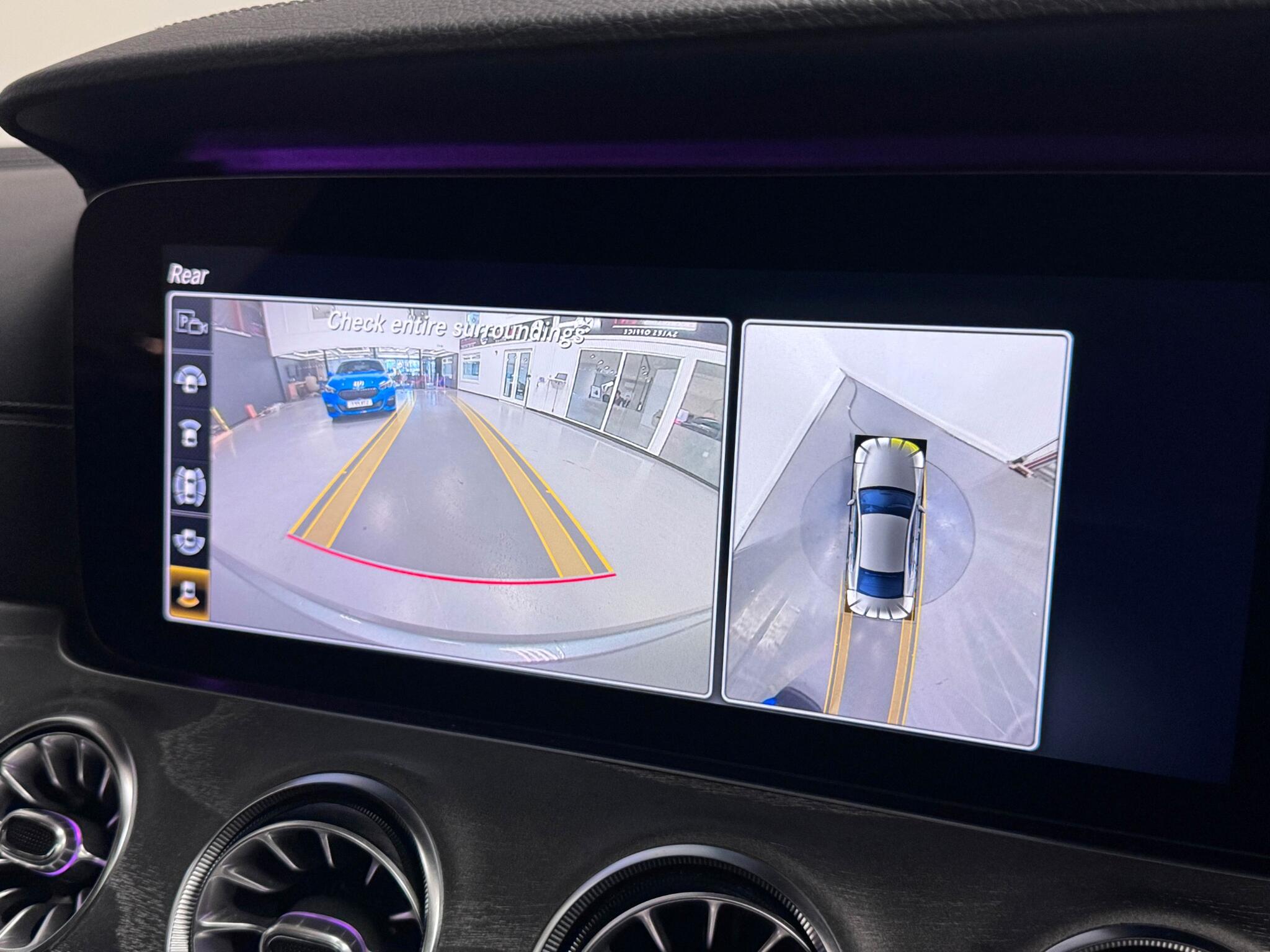 Mercedes-Benz CLS view 12