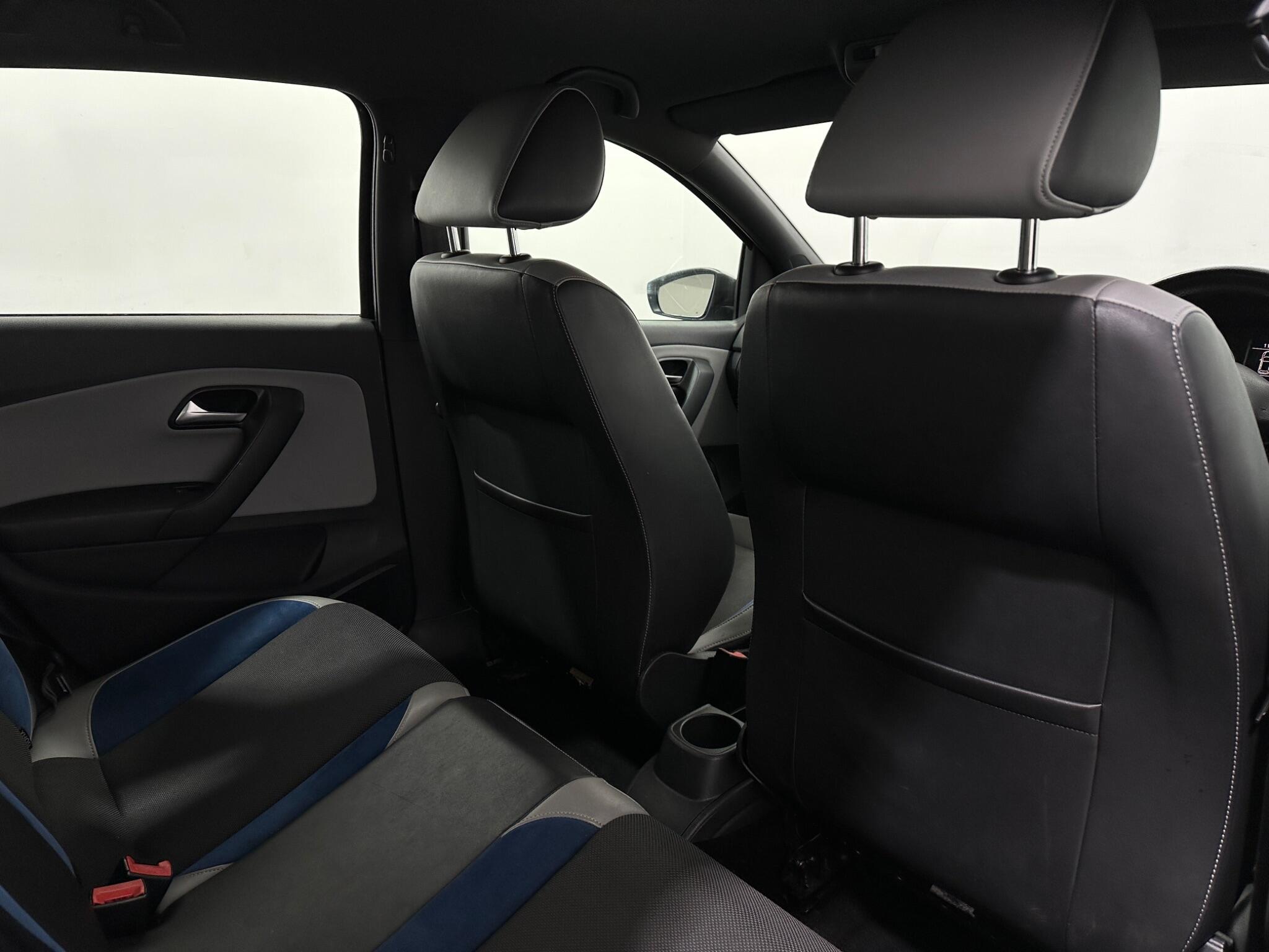 Volkswagen Polo view 39
