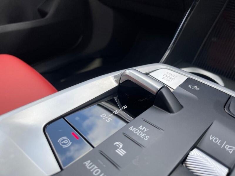 BMW X2 view 33