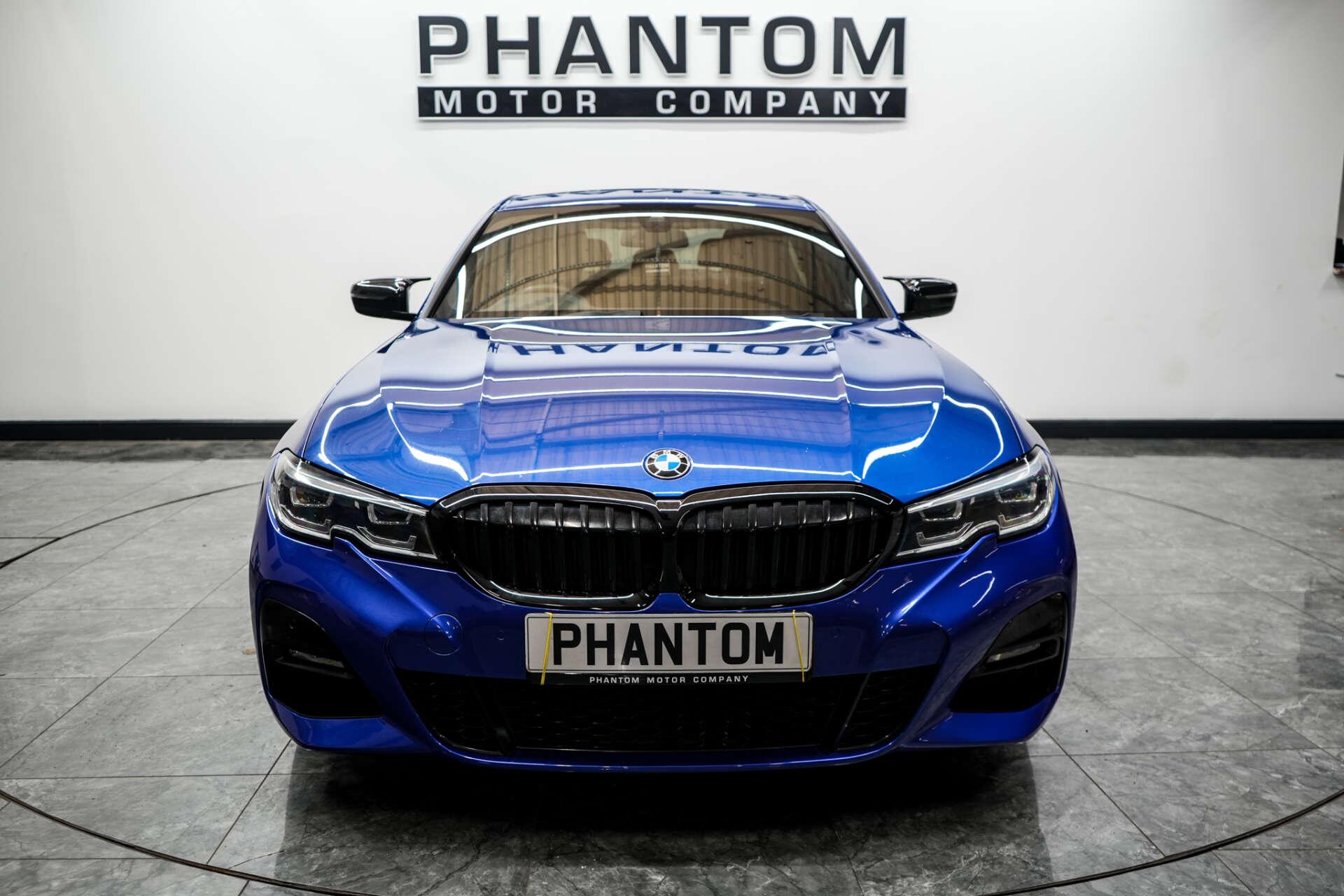 BMW 3 Series view 5