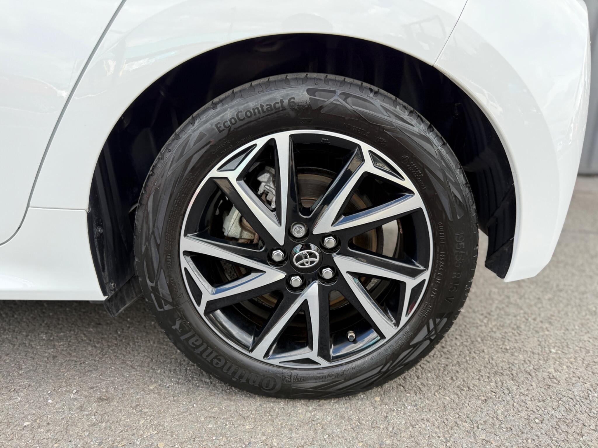 Toyota Yaris view 19