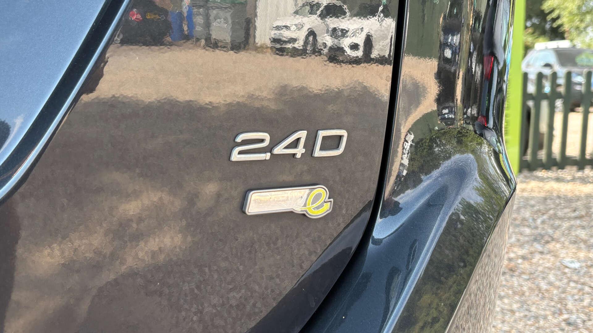 Volvo XC60 view 46