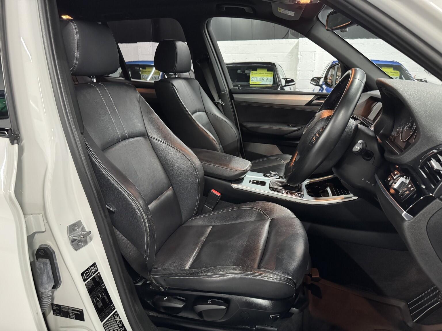 BMW X3 view 13
