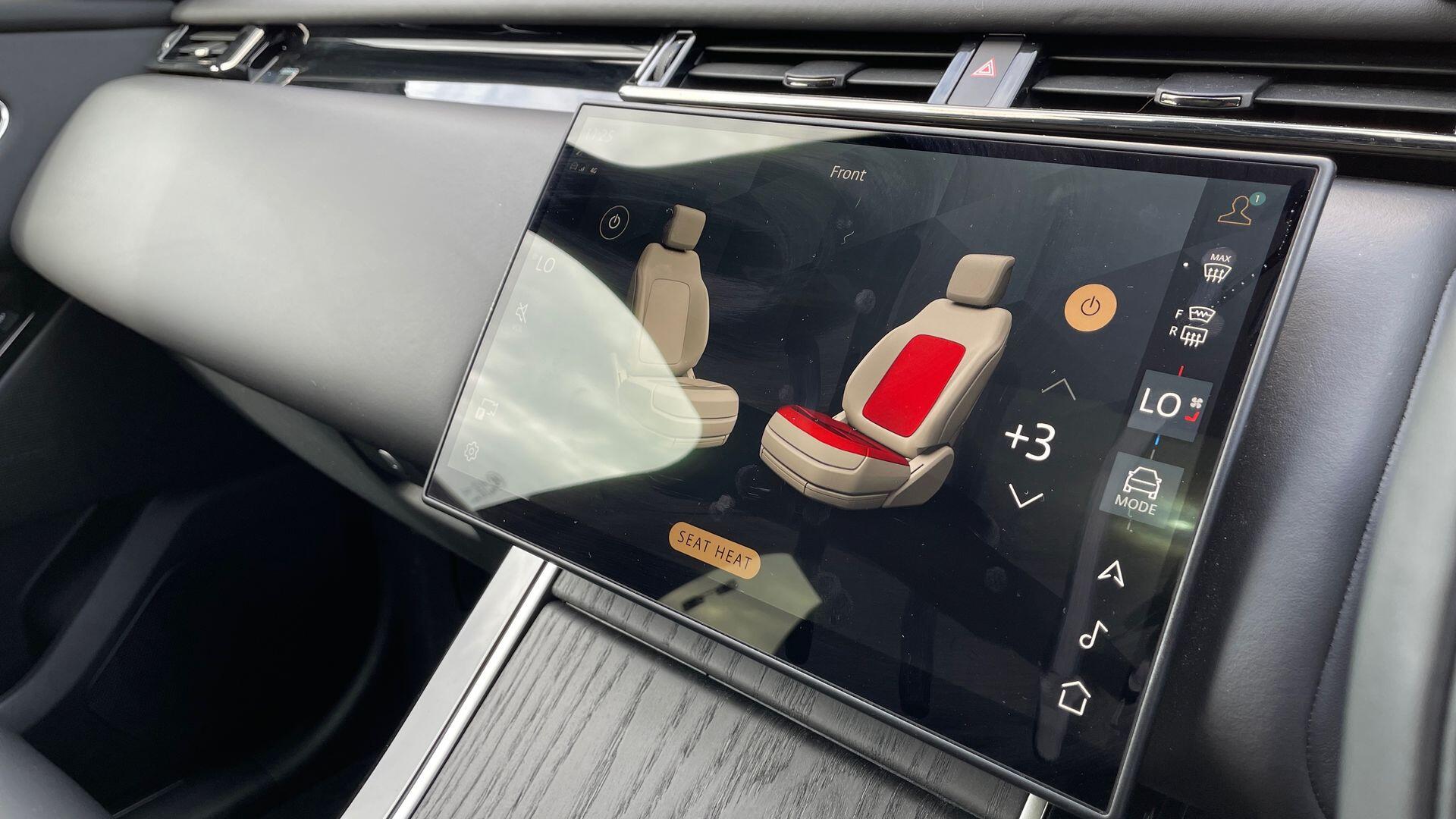 Land Rover Range Rover Velar view 22