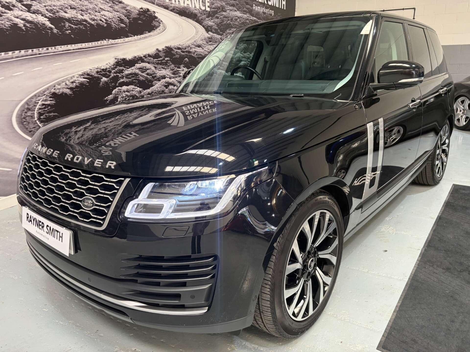 Land Rover Range Rover view 4