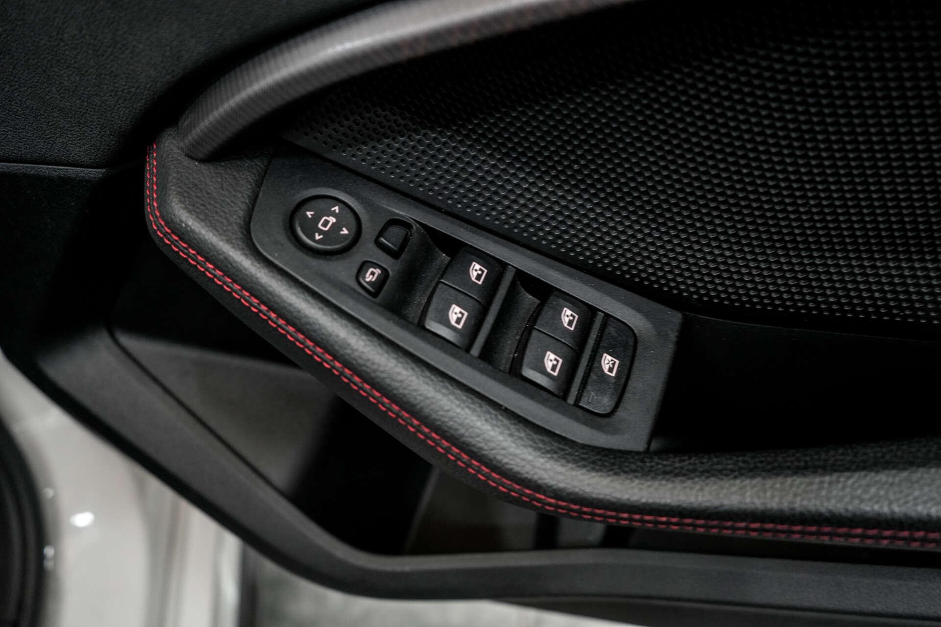 BMW 1 Series view 23