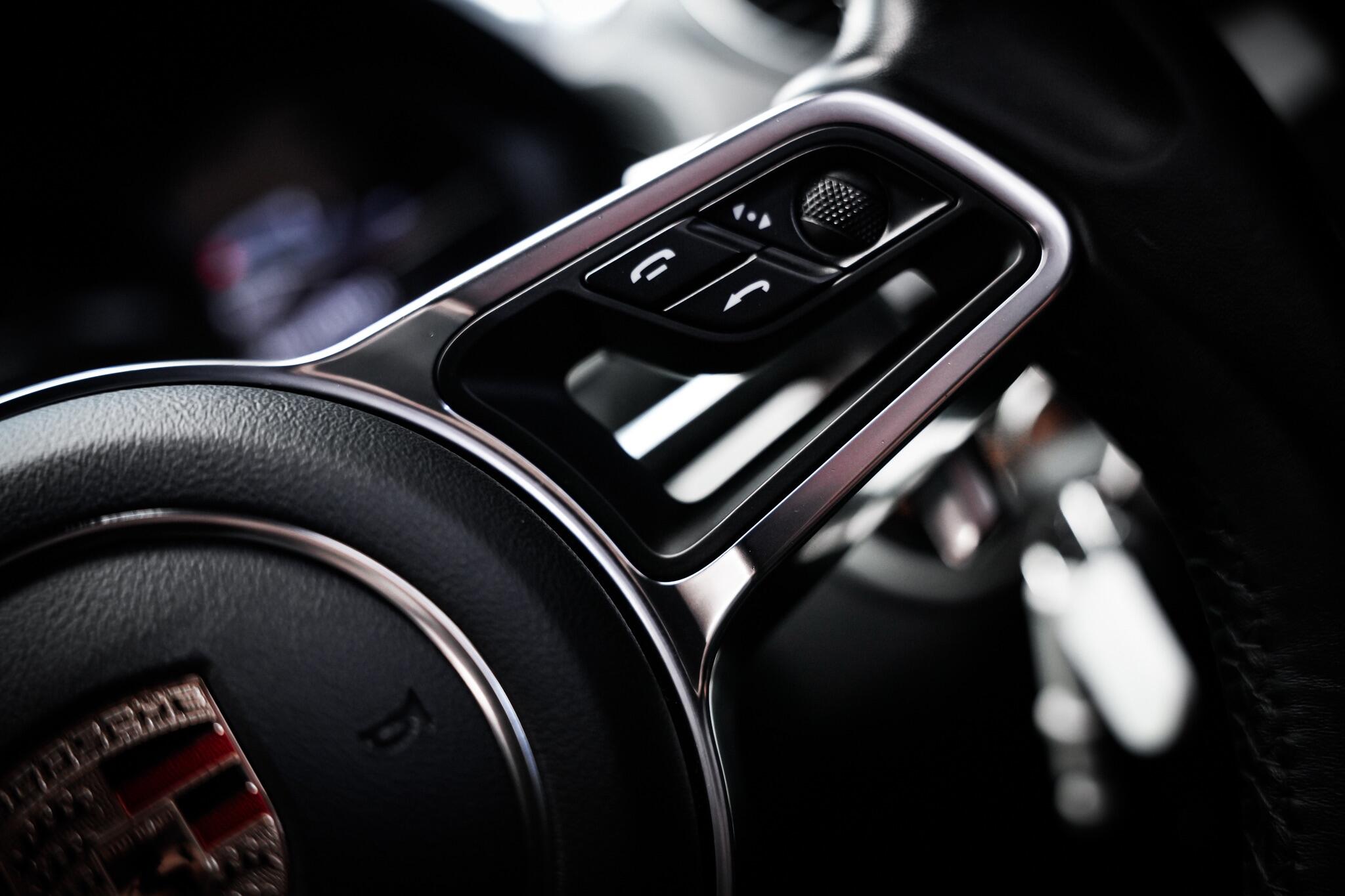 Porsche Cayman view 49