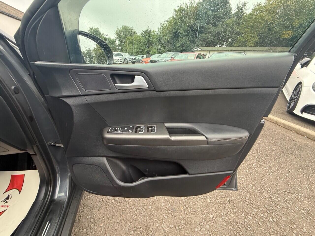 Kia Sportage view 14