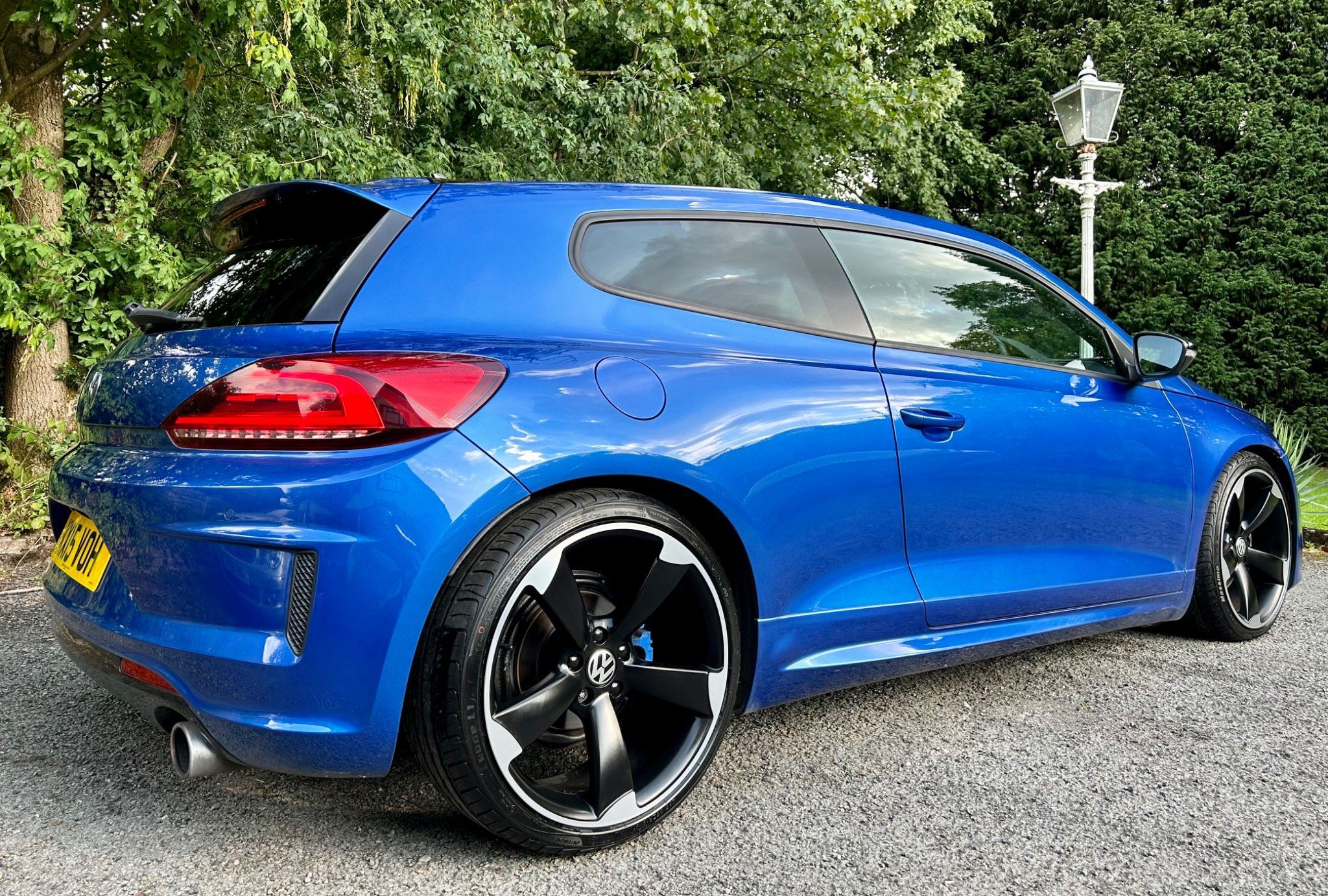Volkswagen Scirocco view 5
