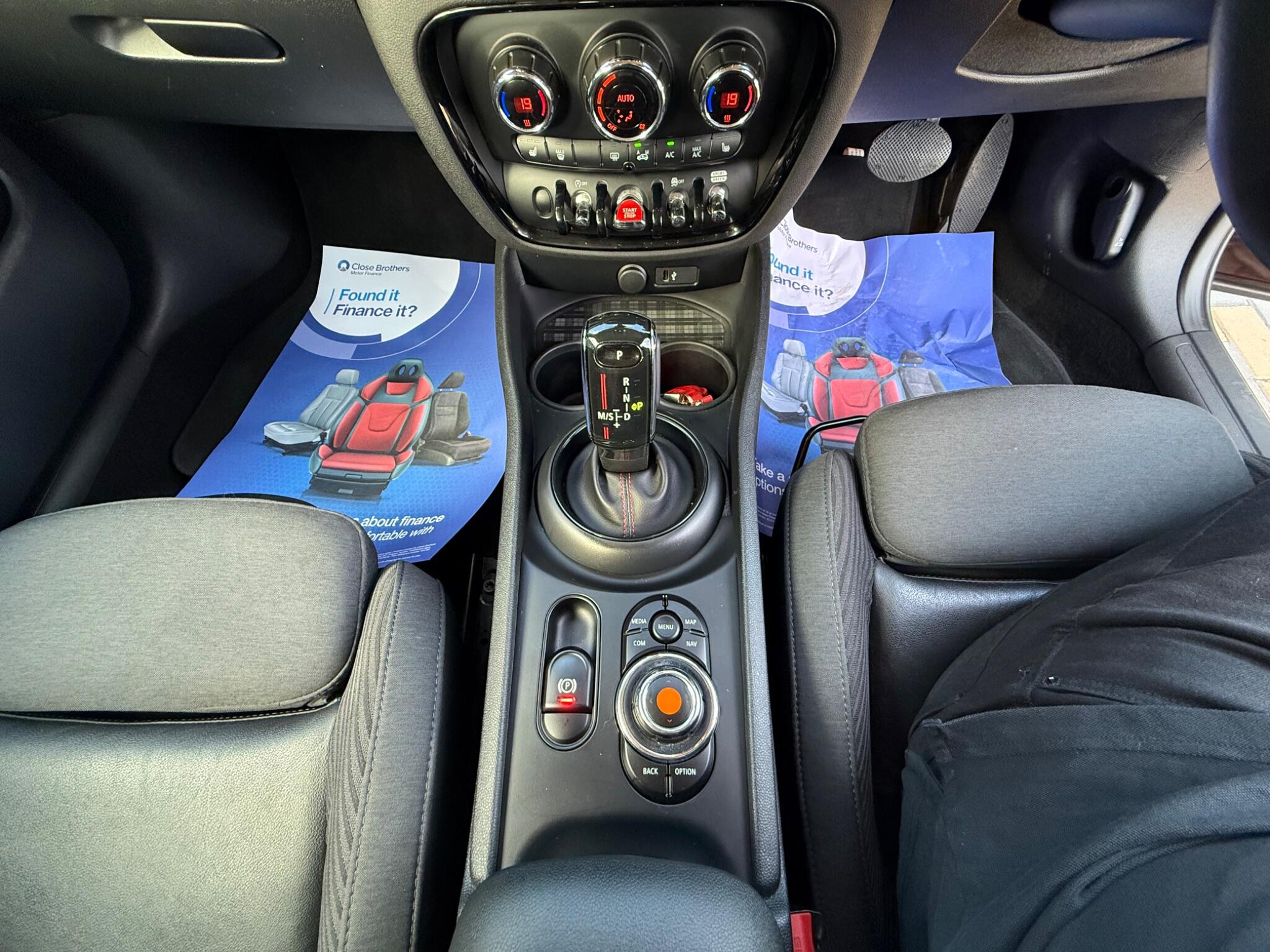 Mini Clubman view 40