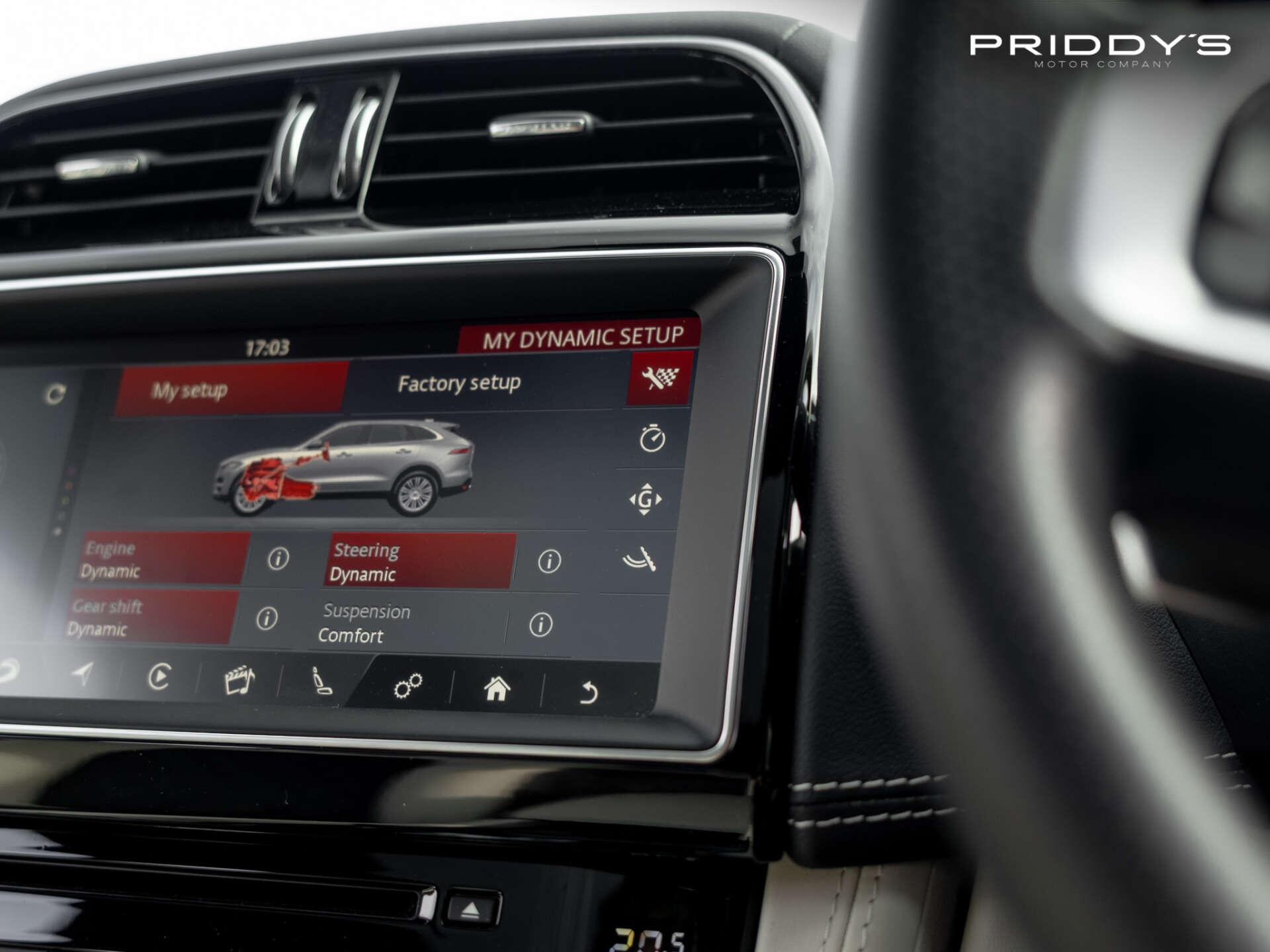Jaguar F-Pace view 45