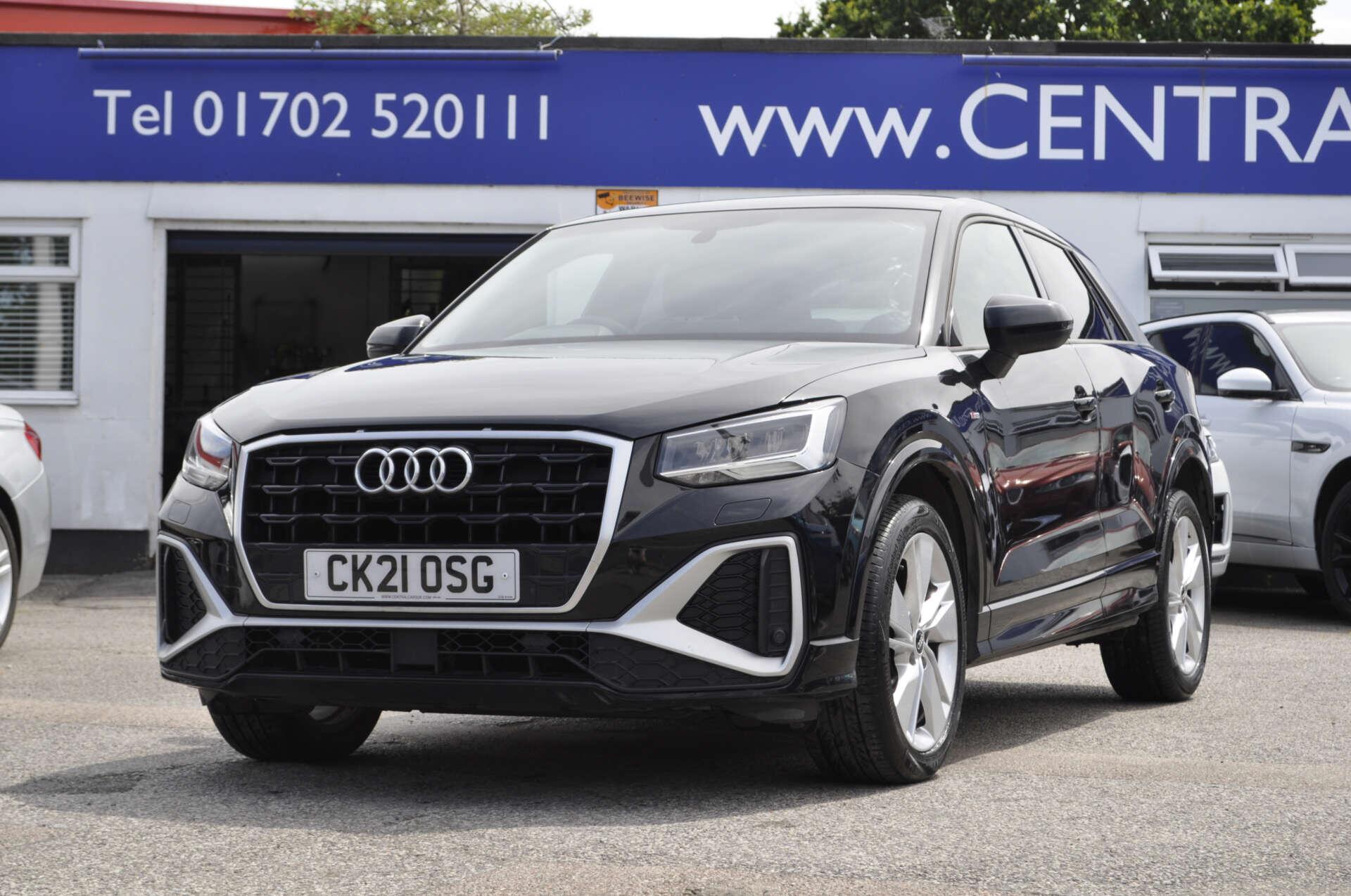 Audi Q2 view 23