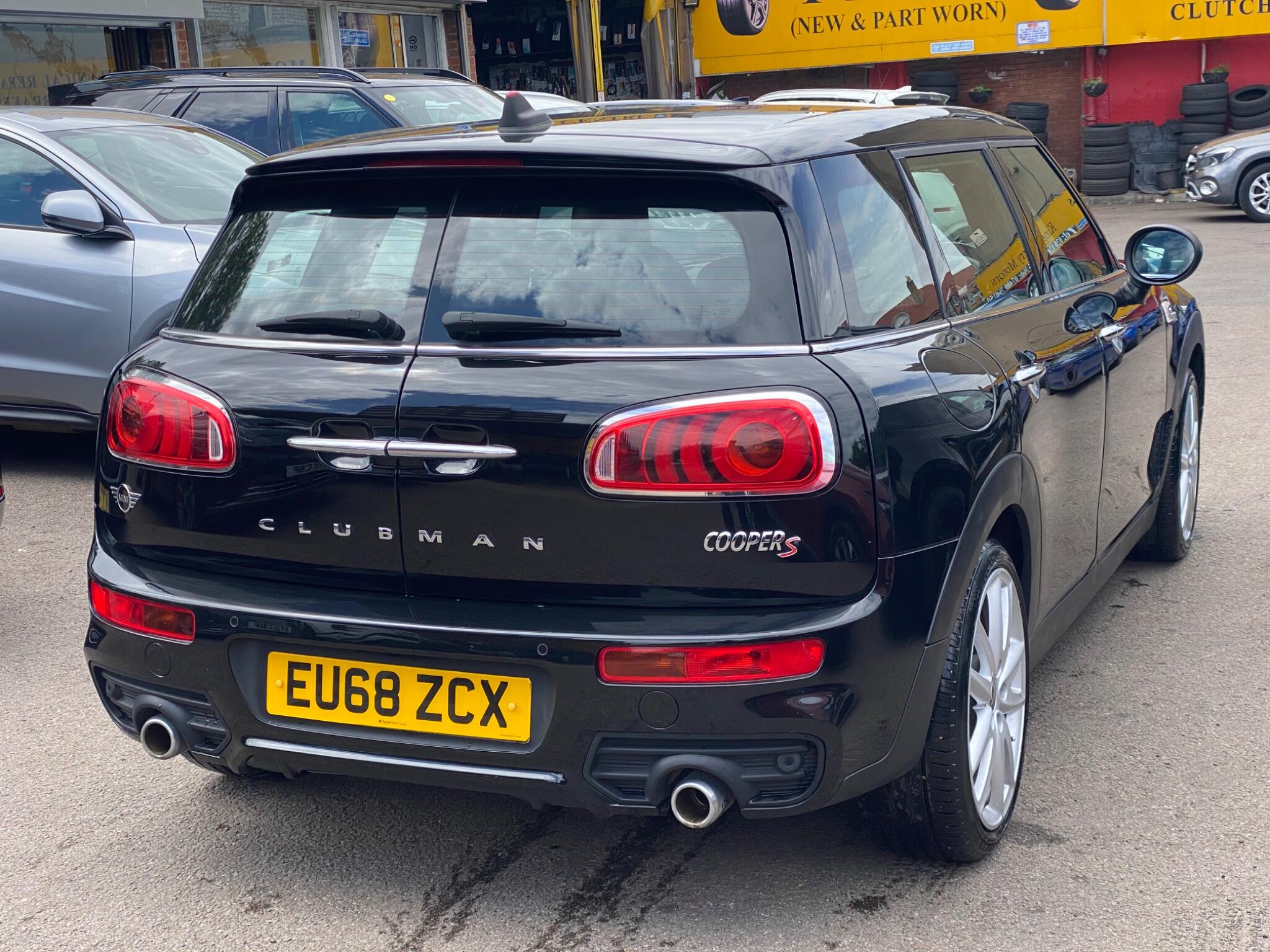 Mini Clubman view 8