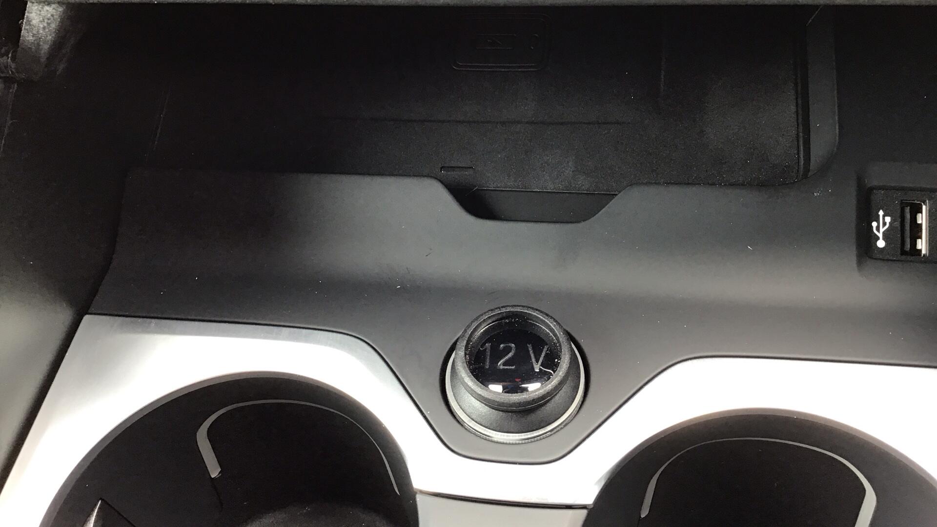 BMW X5 view 22