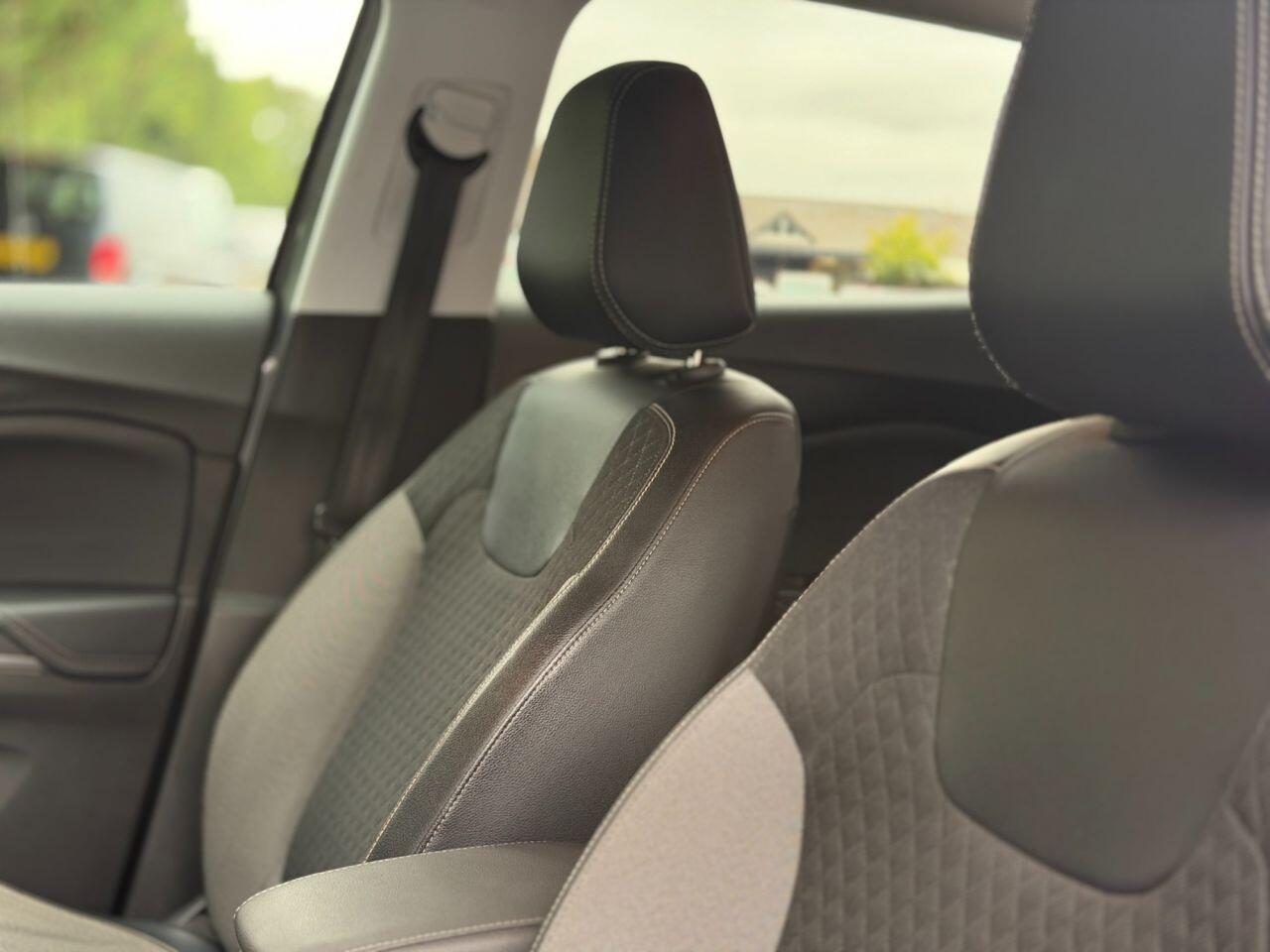 Vauxhall Grandland X view 136