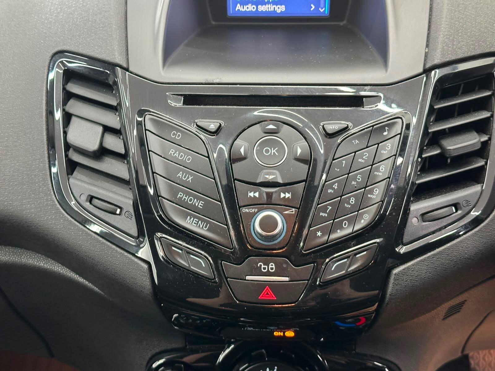 Ford Fiesta view 44