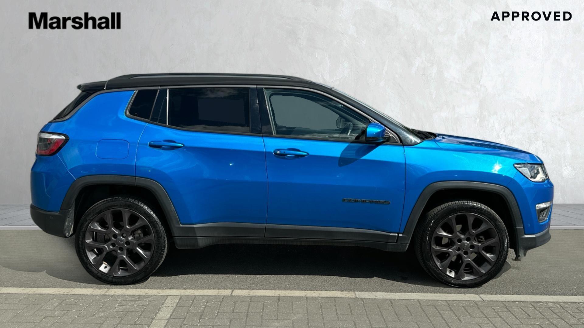 Jeep Compass view 5