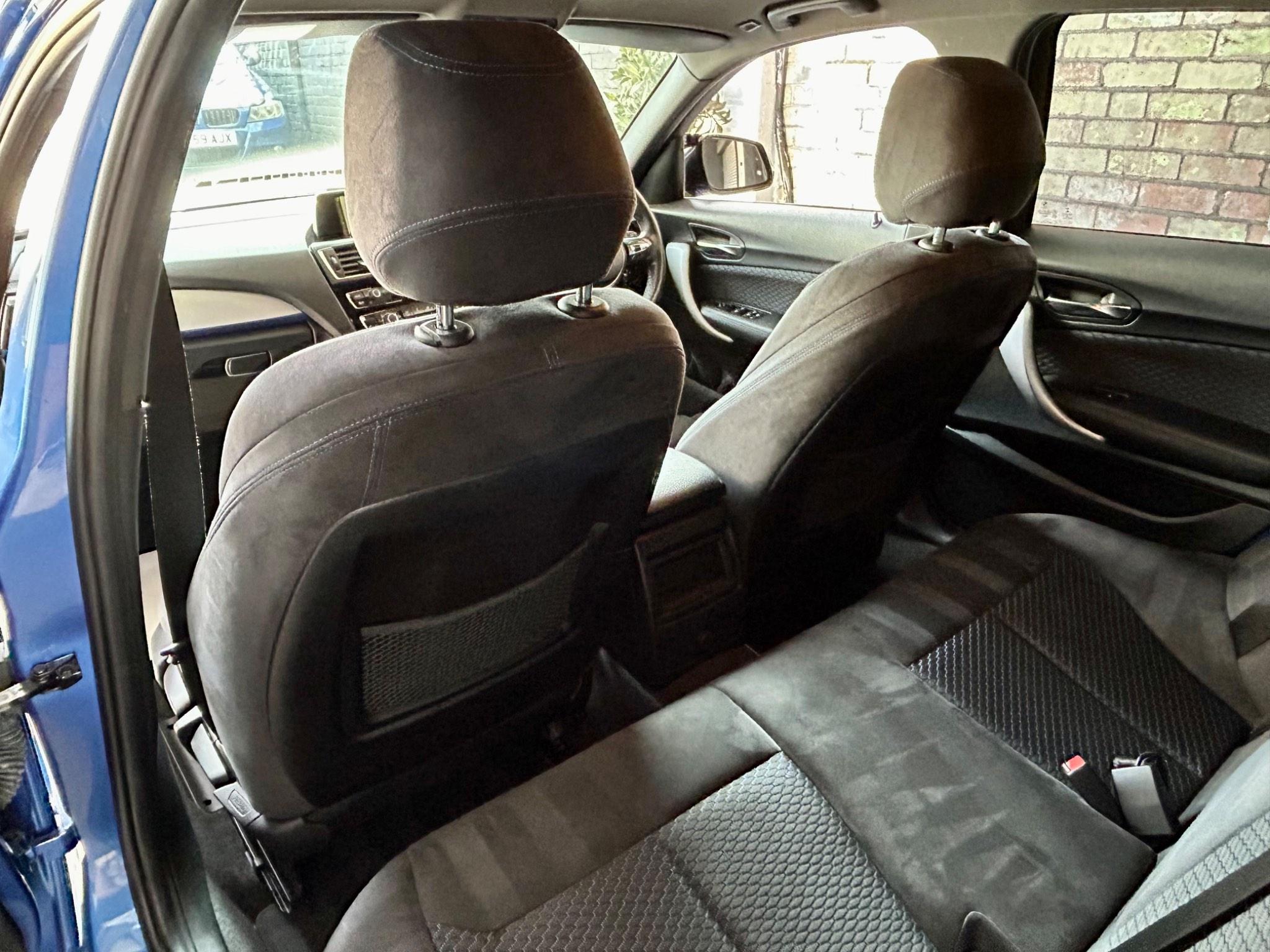 BMW 1 Series view 27