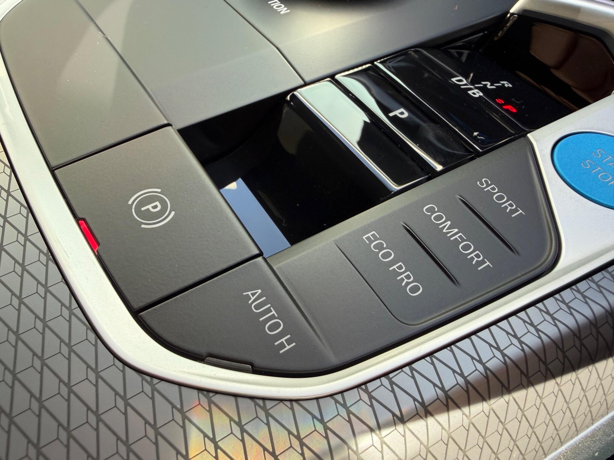 BMW I4 view 16