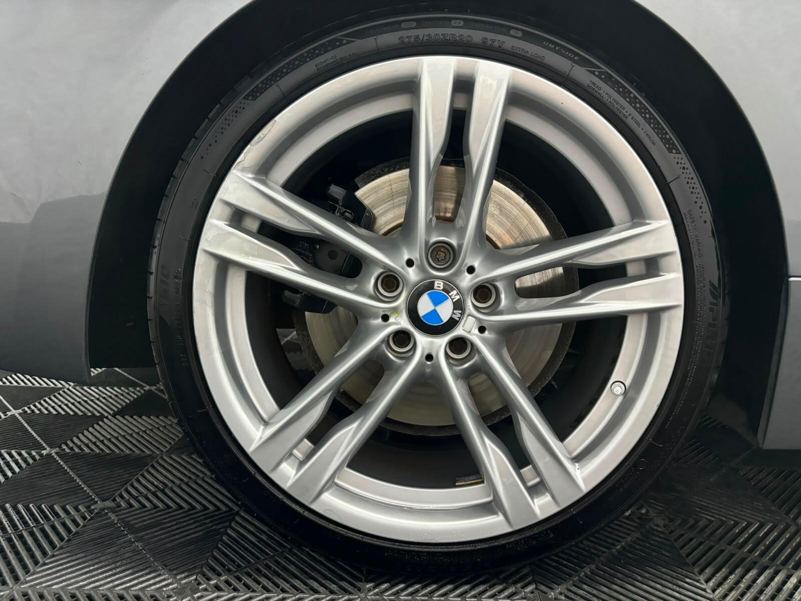 BMW 6 Series view 40