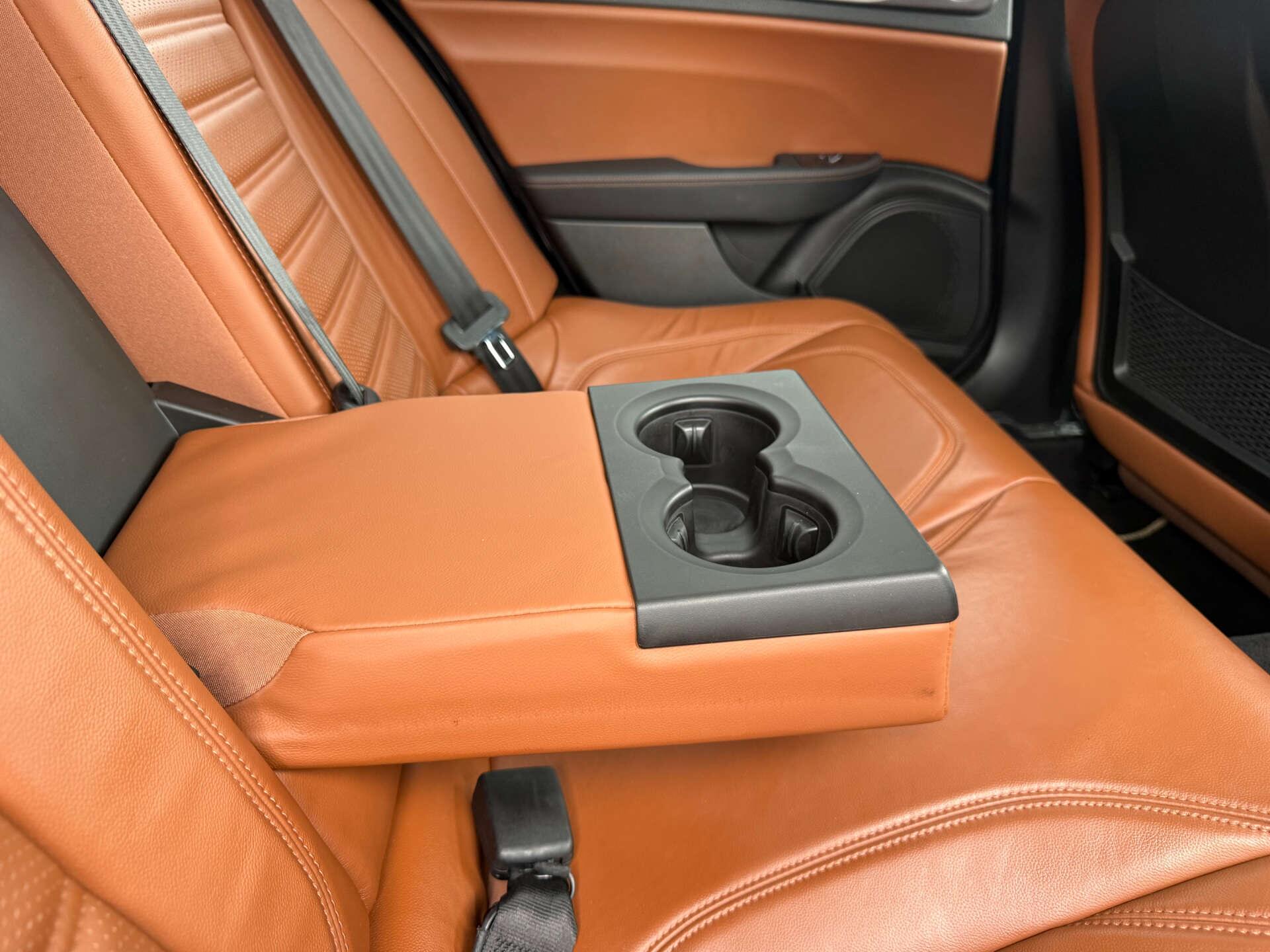 Alfa Romeo Giulia view 66