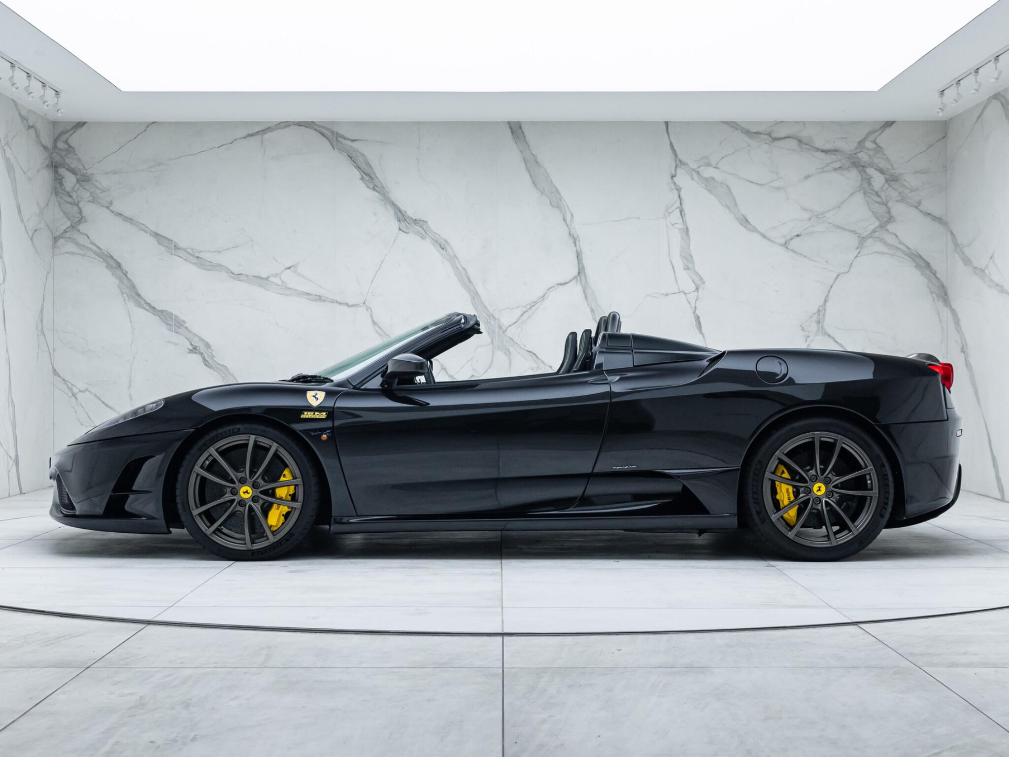 Ferrari F430 view 10