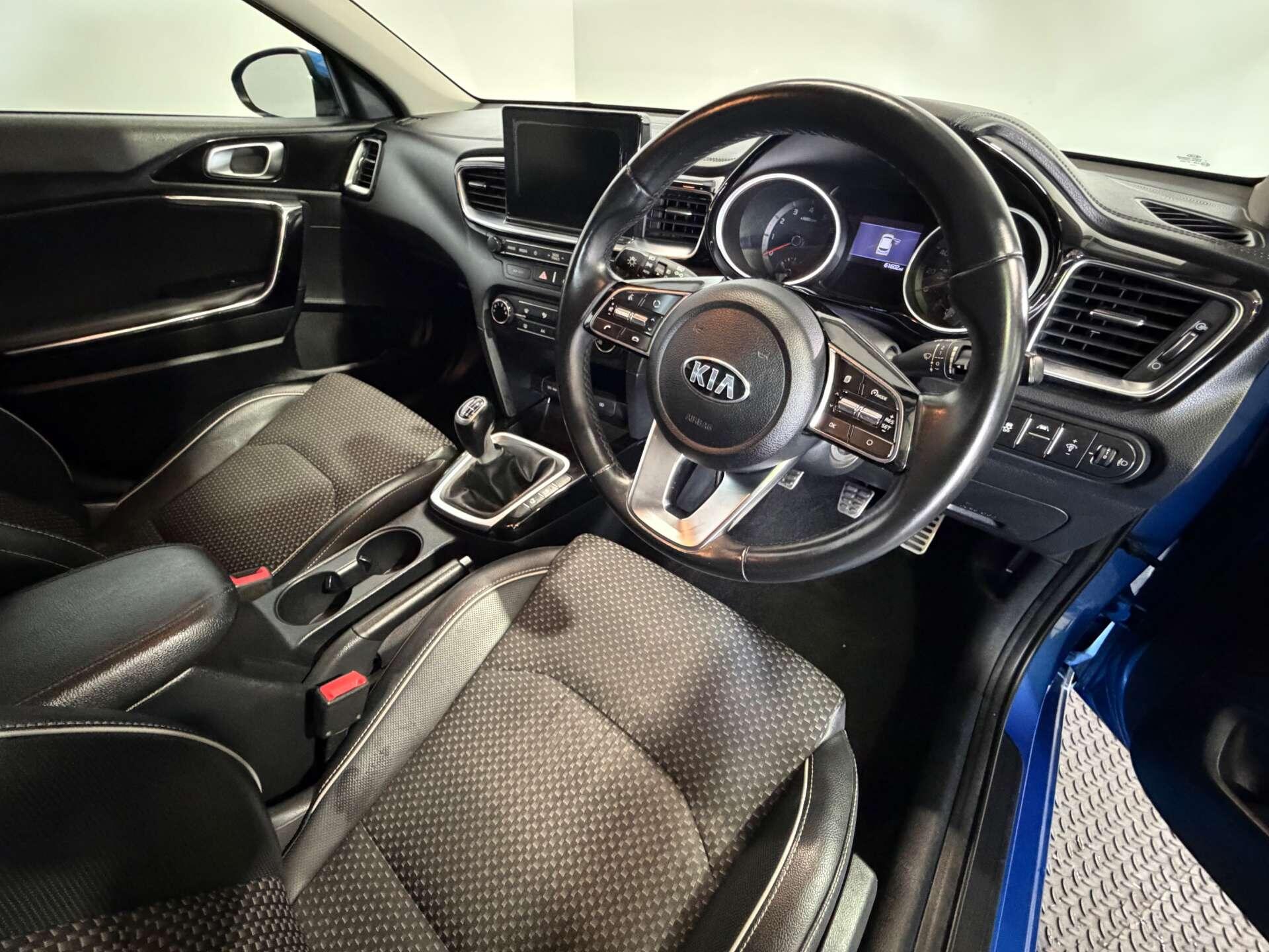 Kia Ceed view 14
