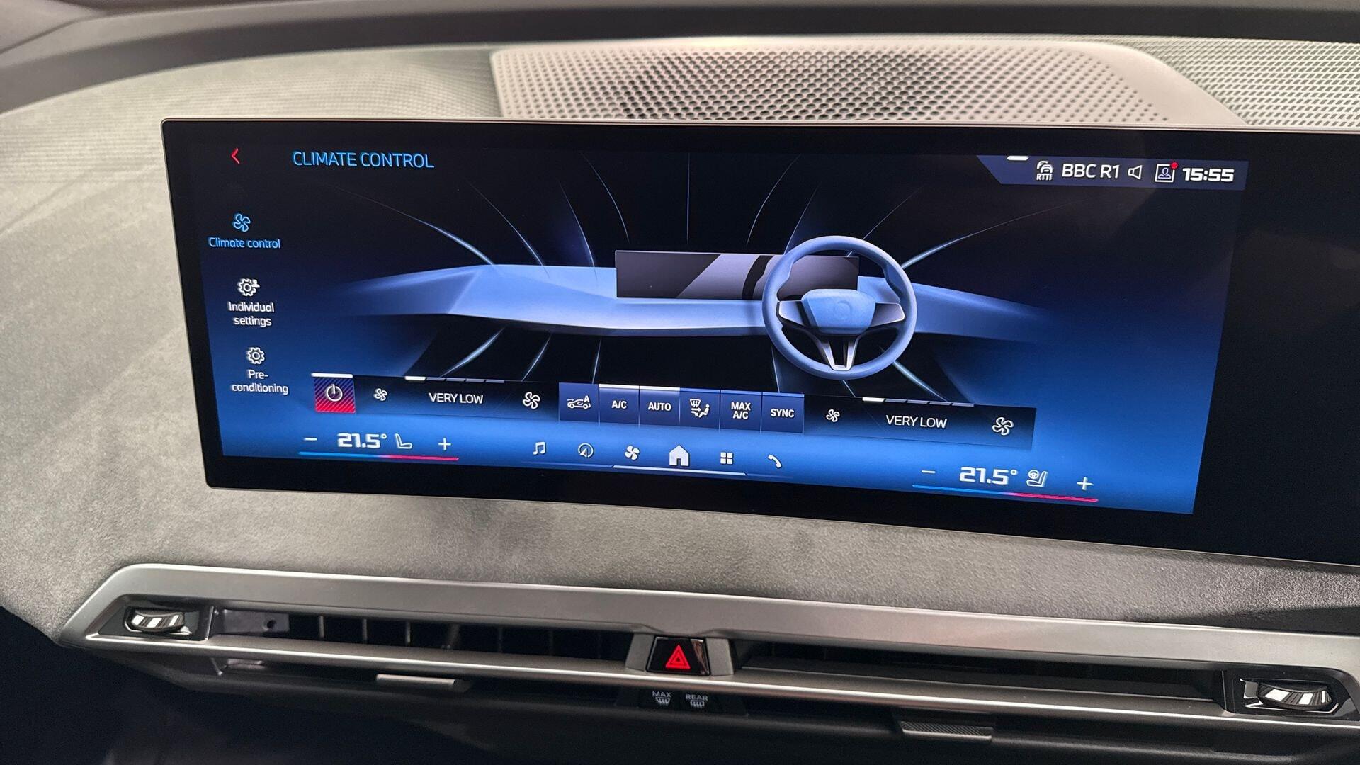 BMW Ix view 25