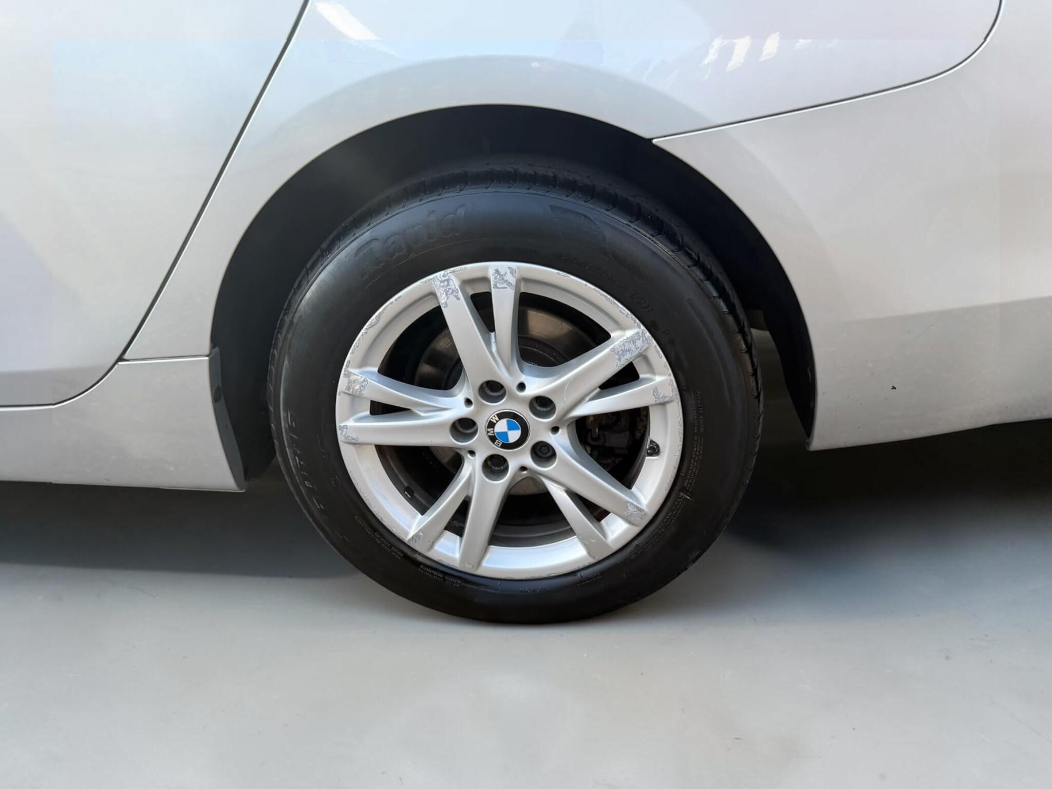 BMW 2 Series view 38