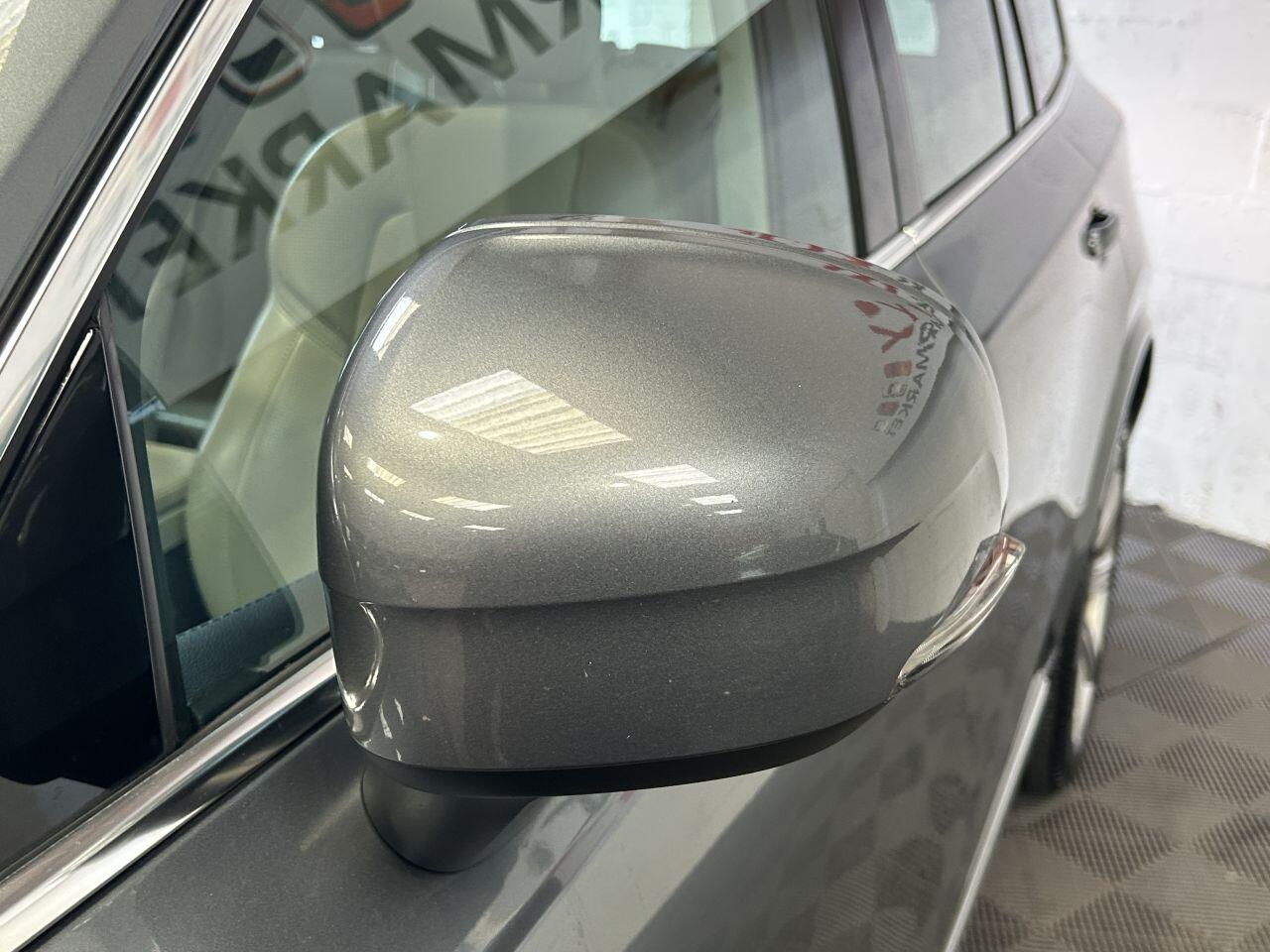 Volvo XC90 view 21