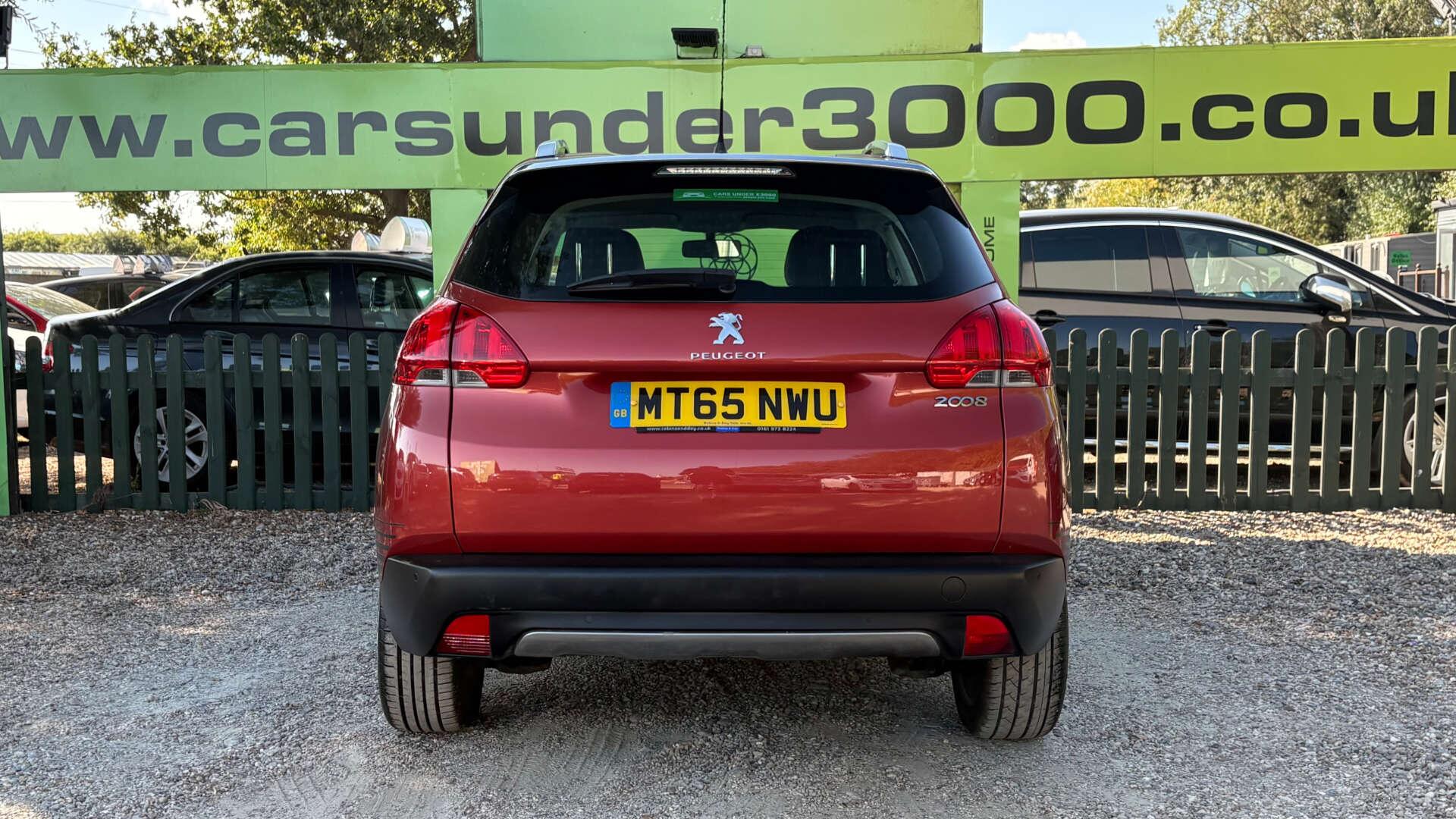 Peugeot 2008 view 5