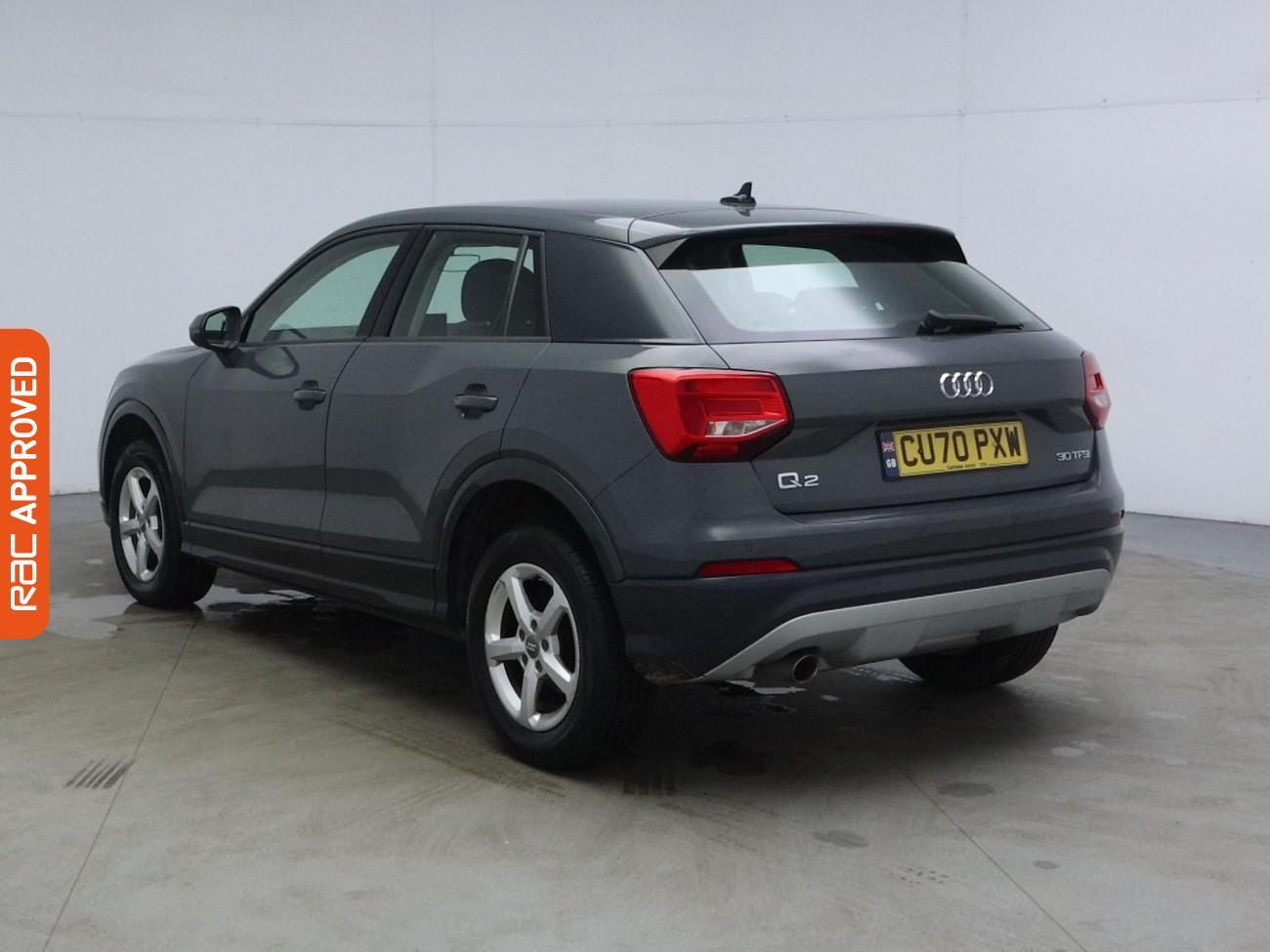Audi Q2 view 4
