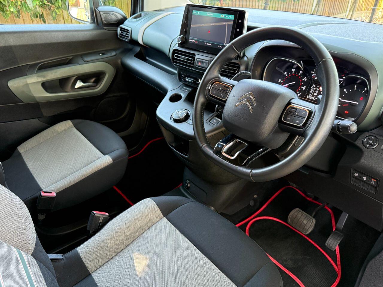 Citroen Berlingo view 11