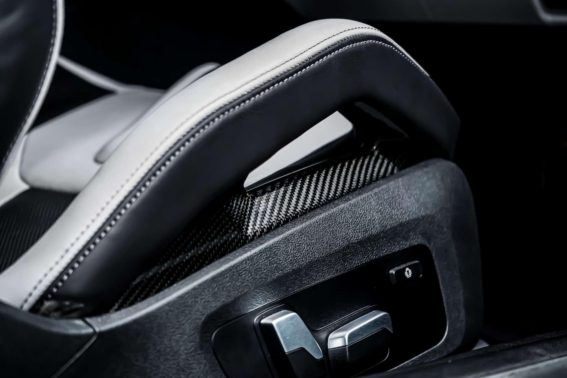 BMW M4 view 11