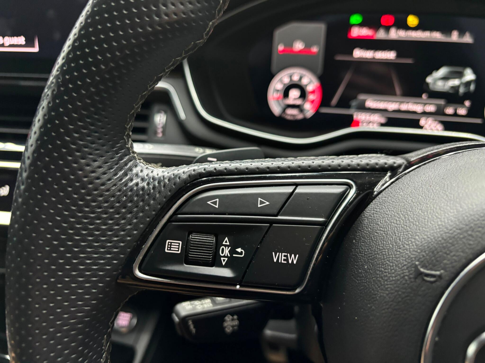 Audi A4 view 15