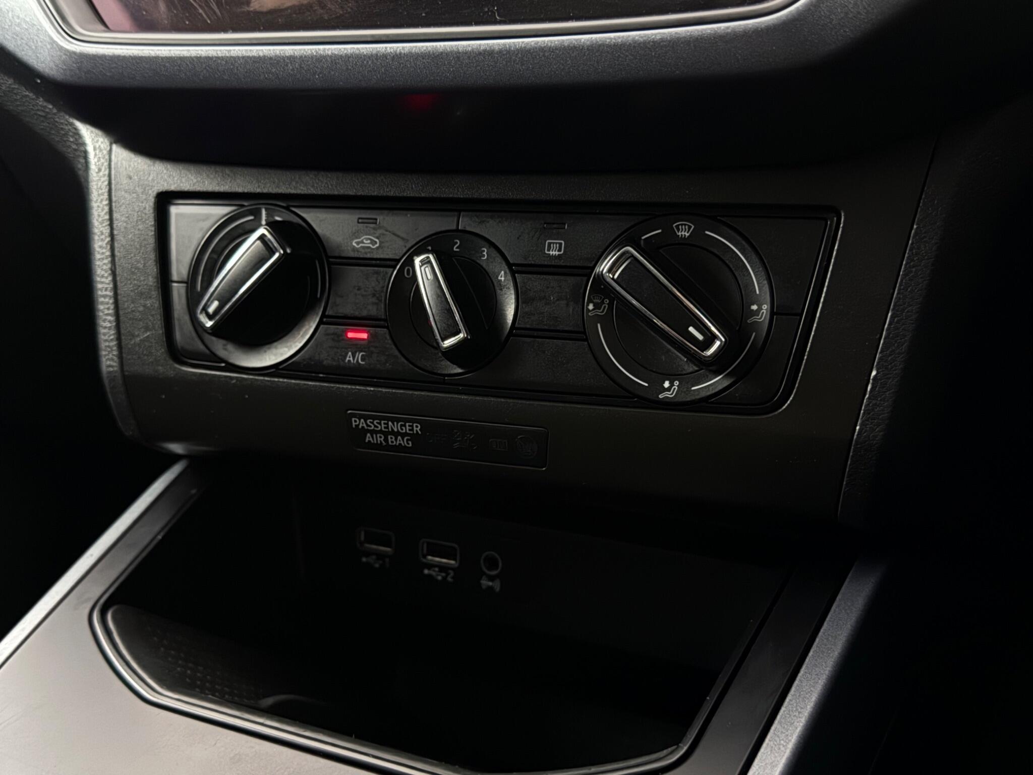 SEAT Arona view 16