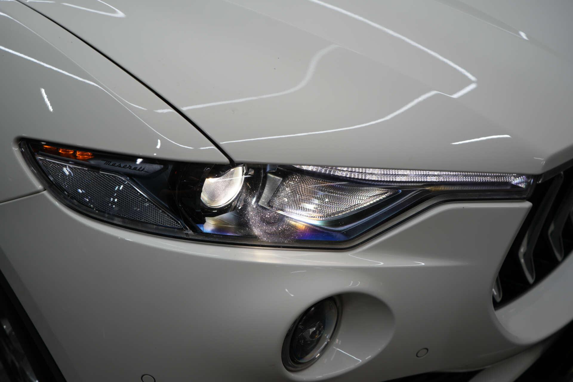 Maserati Levante view 48