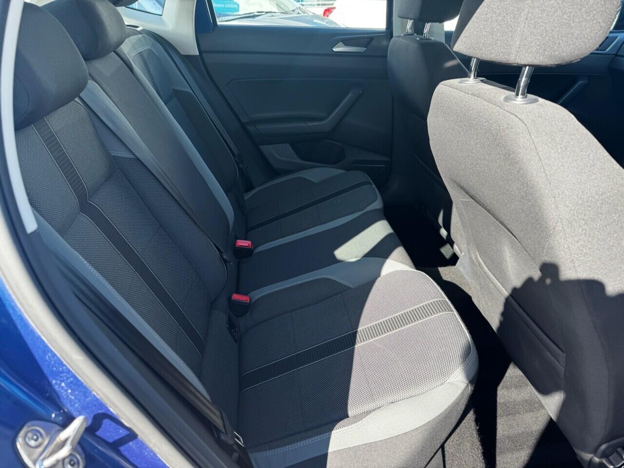 Volkswagen Polo view 28